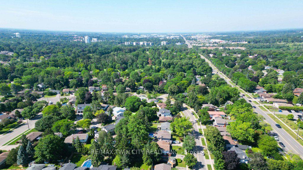 Photo 47 of 61 Windsor Street, Guelph, Riverside Park — HOMEH
