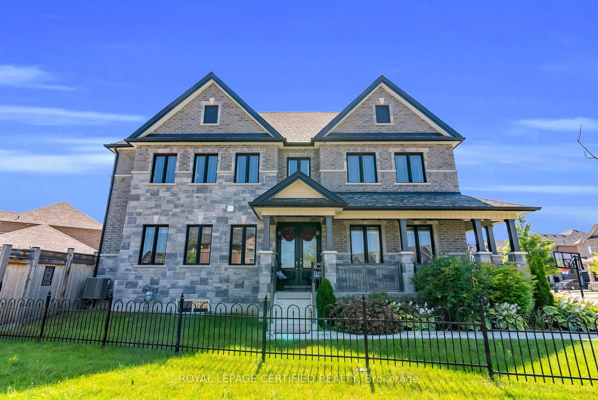 Photo 1 of 126 Walker Boulevard, New Tecumseth, Alliston — HOMEH
