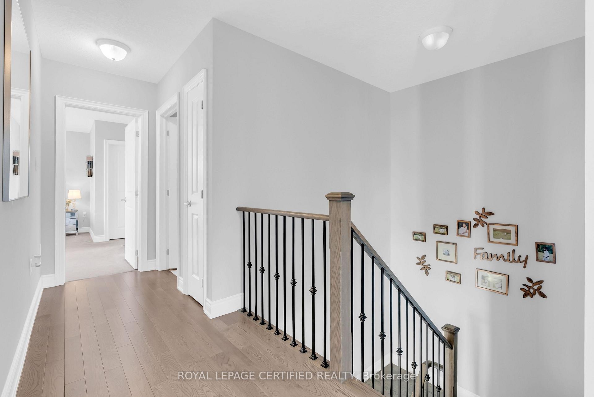 Photo 22 of 126 Walker Boulevard, New Tecumseth, Alliston — HOMEH