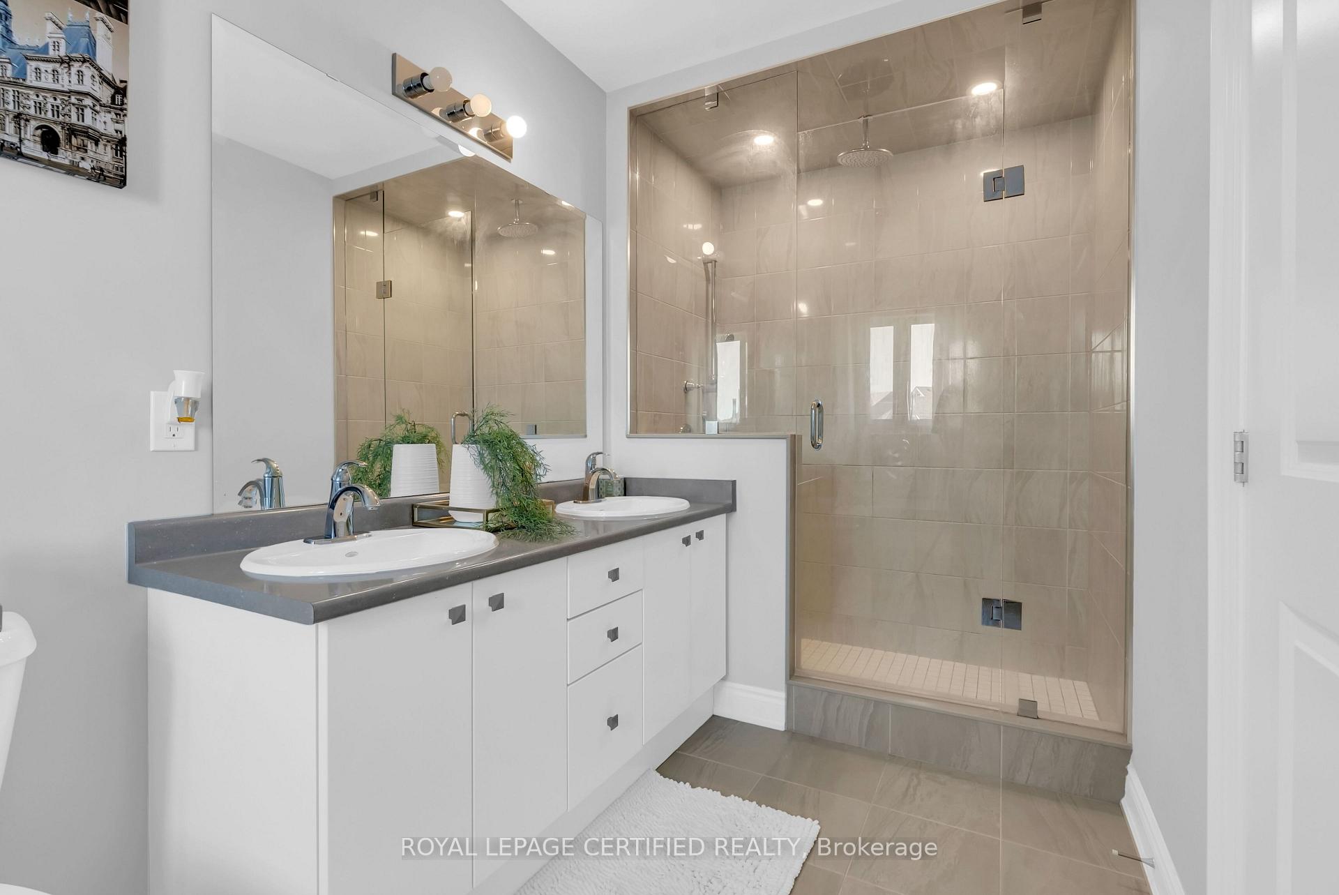 Photo 26 of 126 Walker Boulevard, New Tecumseth, Alliston — HOMEH