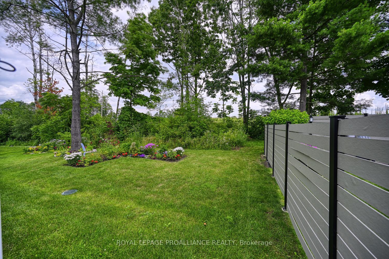 Photo 13 of 57 A Centre Street, Brockville, Brockville — HOMEH