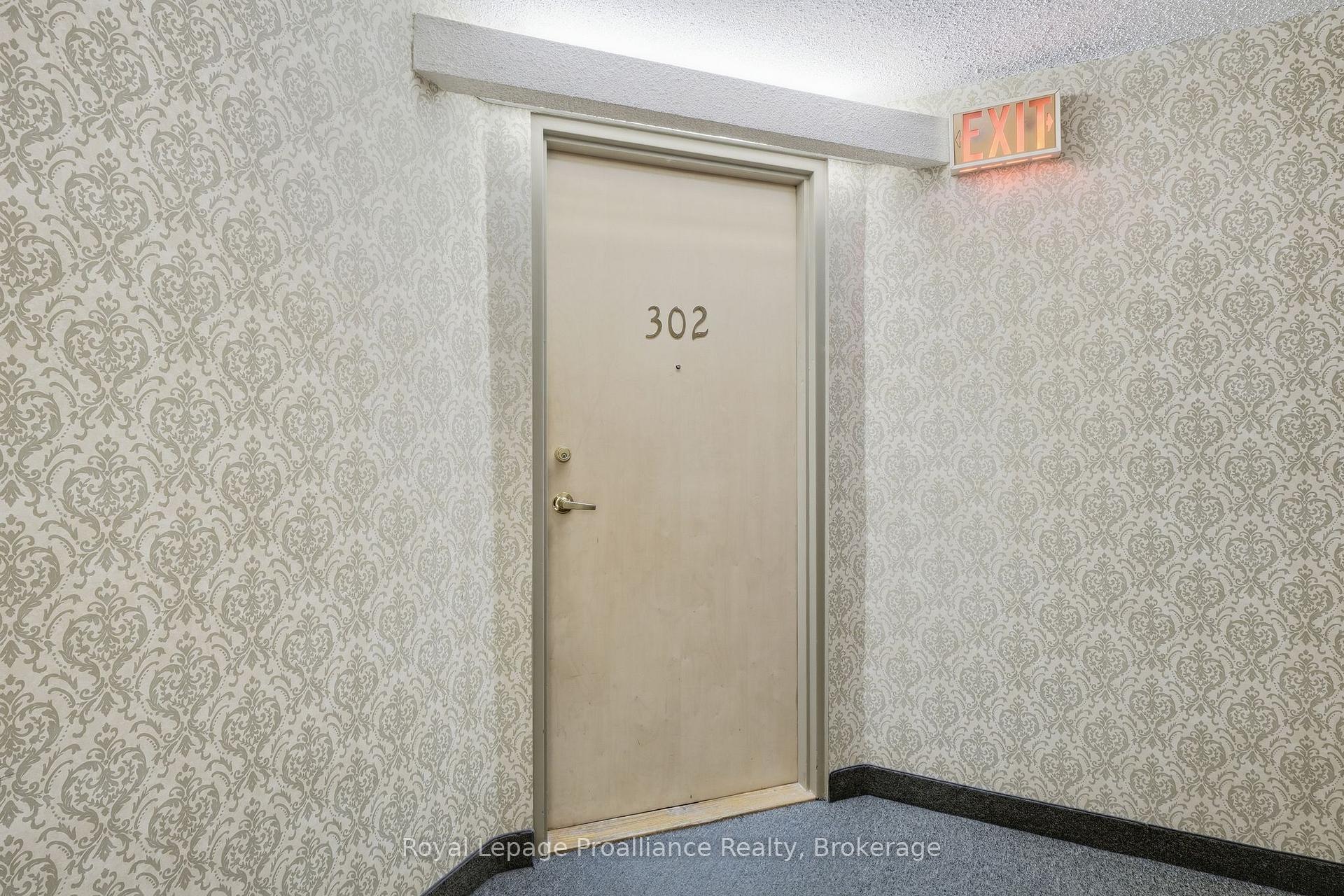 Photo 3 of Unit 302, 344 Front Street, Belleville, Belleville Ward — HOMEH