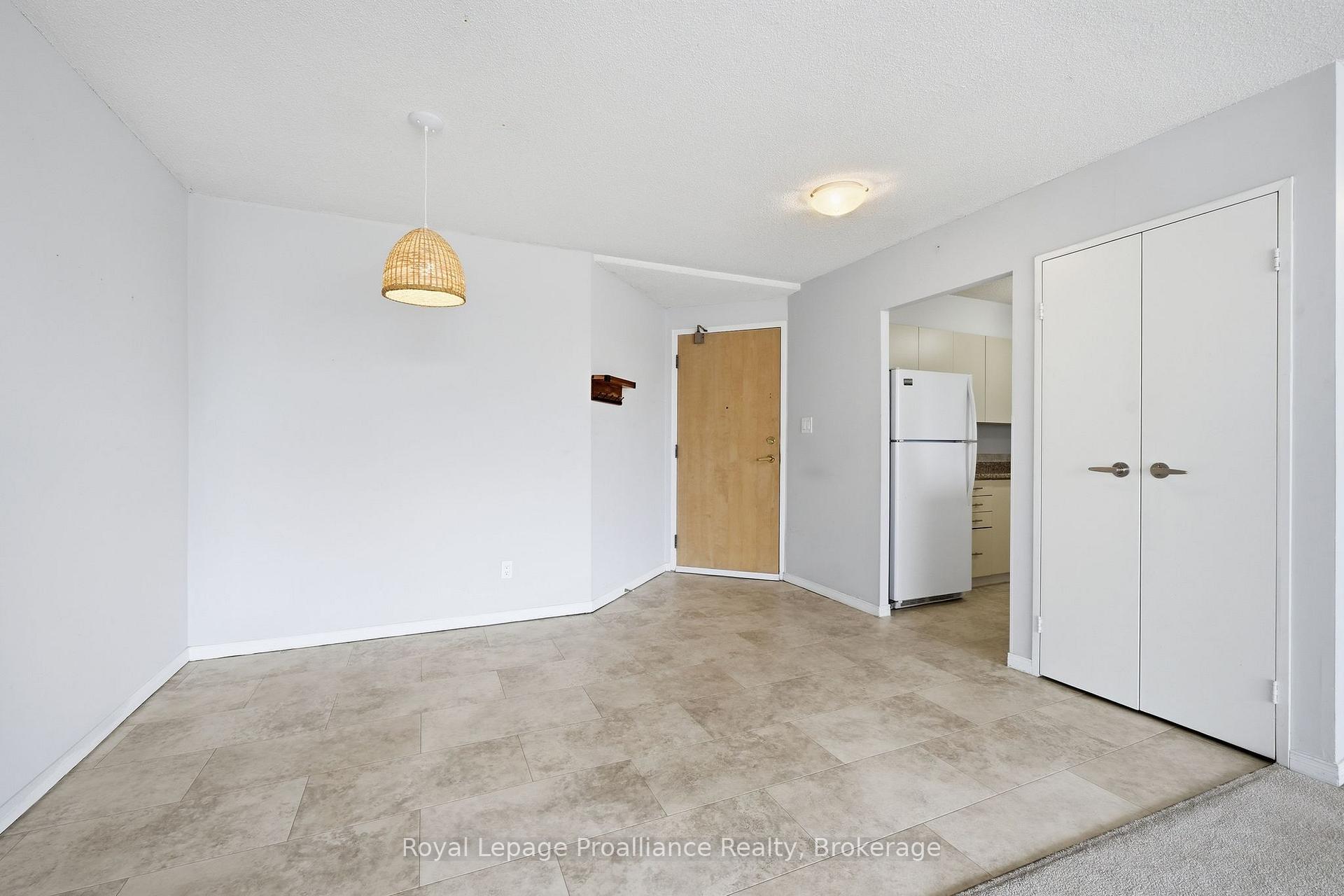 Photo 7 of Unit 302, 344 Front Street, Belleville, Belleville Ward — HOMEH