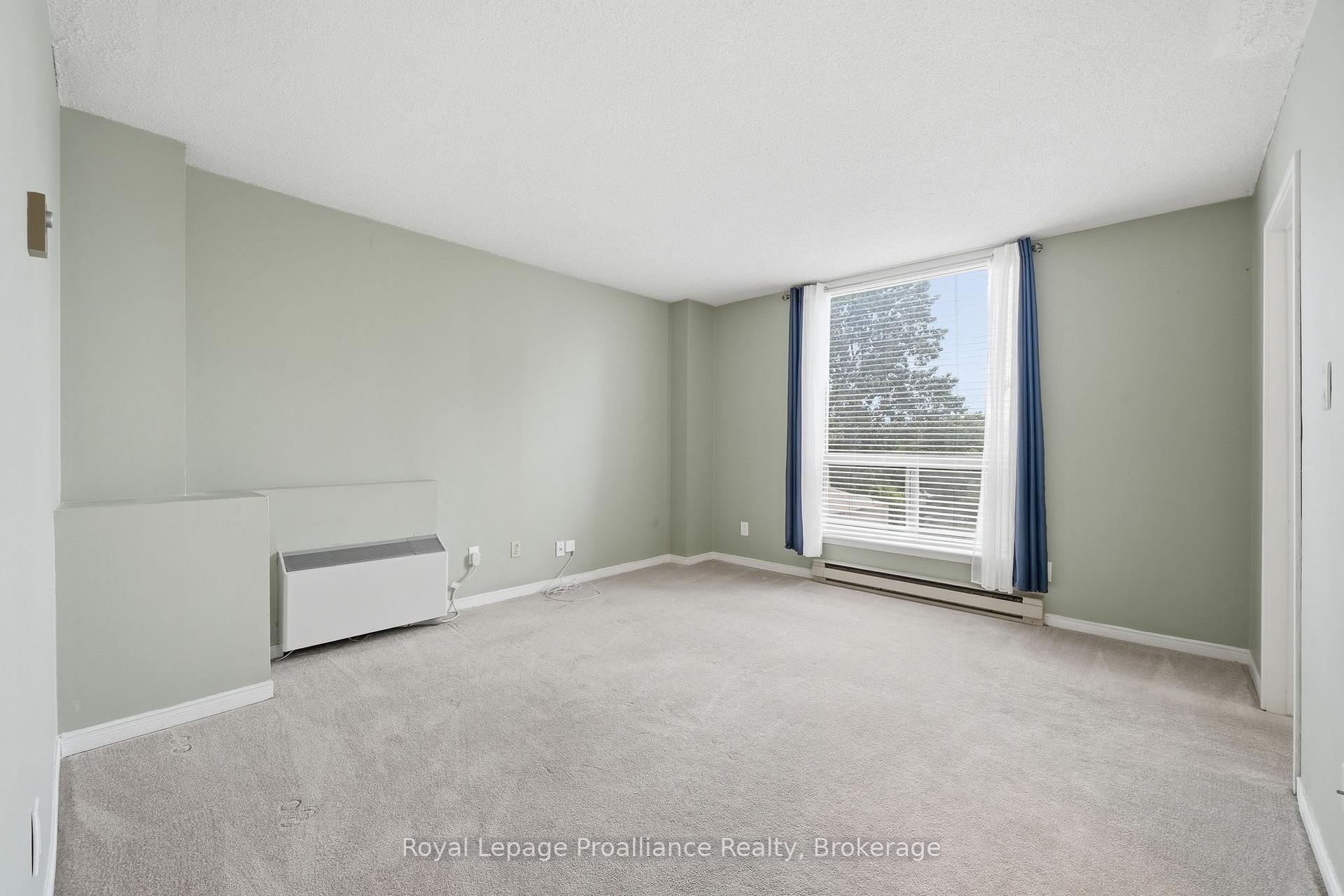 Photo 22 of Unit 302, 344 Front Street, Belleville, Belleville Ward — HOMEH
