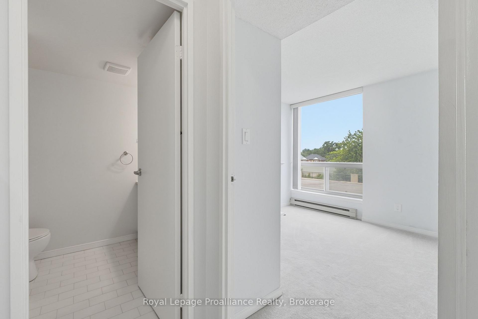 Photo 32 of Unit 302, 344 Front Street, Belleville, Belleville Ward — HOMEH