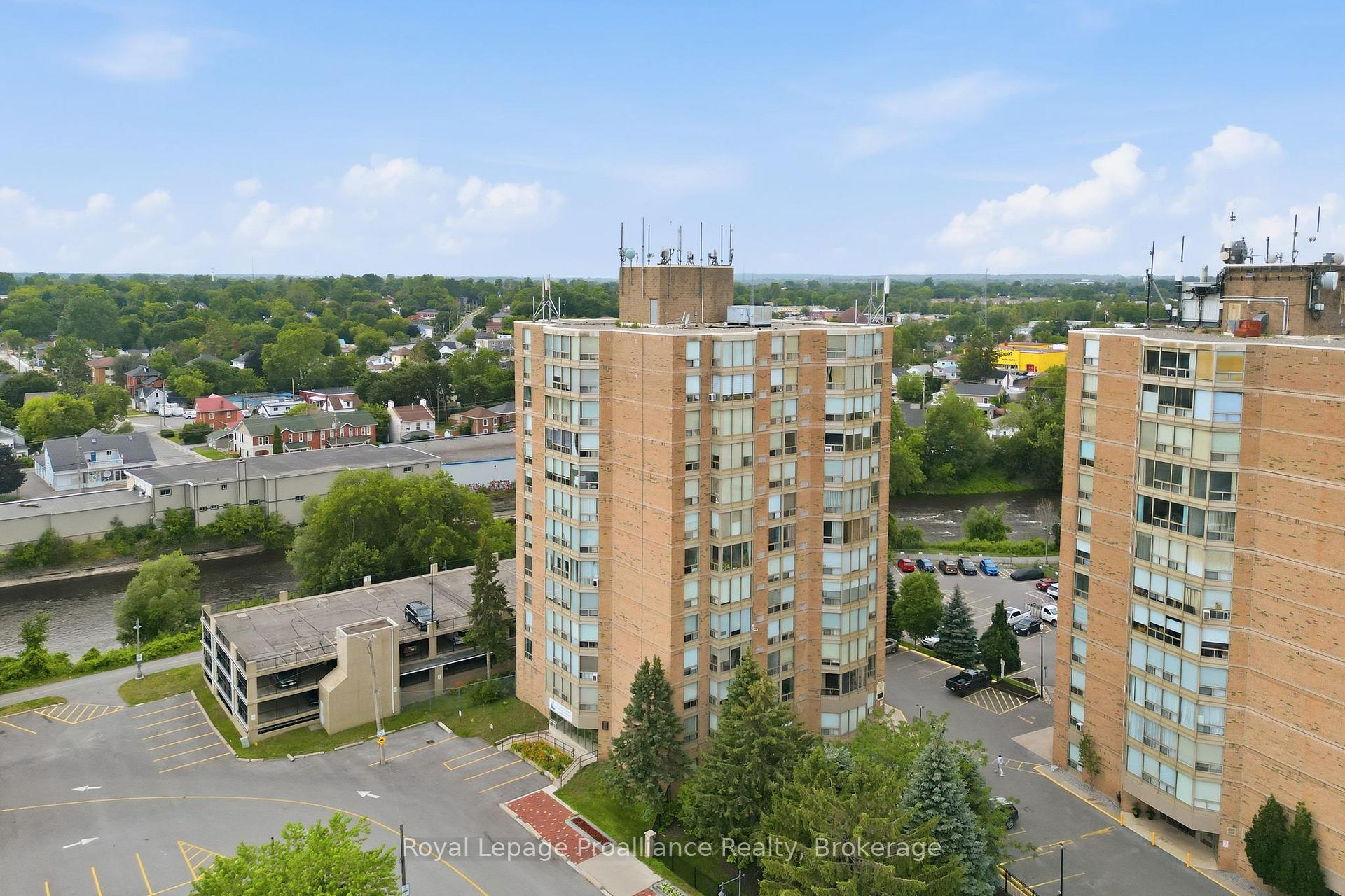 Photo 41 of Unit 302, 344 Front Street, Belleville, Belleville Ward — HOMEH