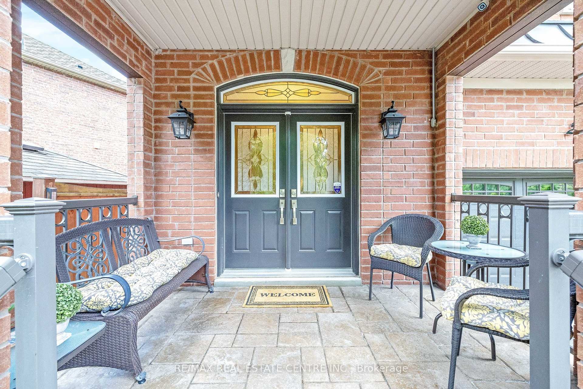 Photo 2 of 241 Duff Crescent, Milton, Clarke — HOMEH