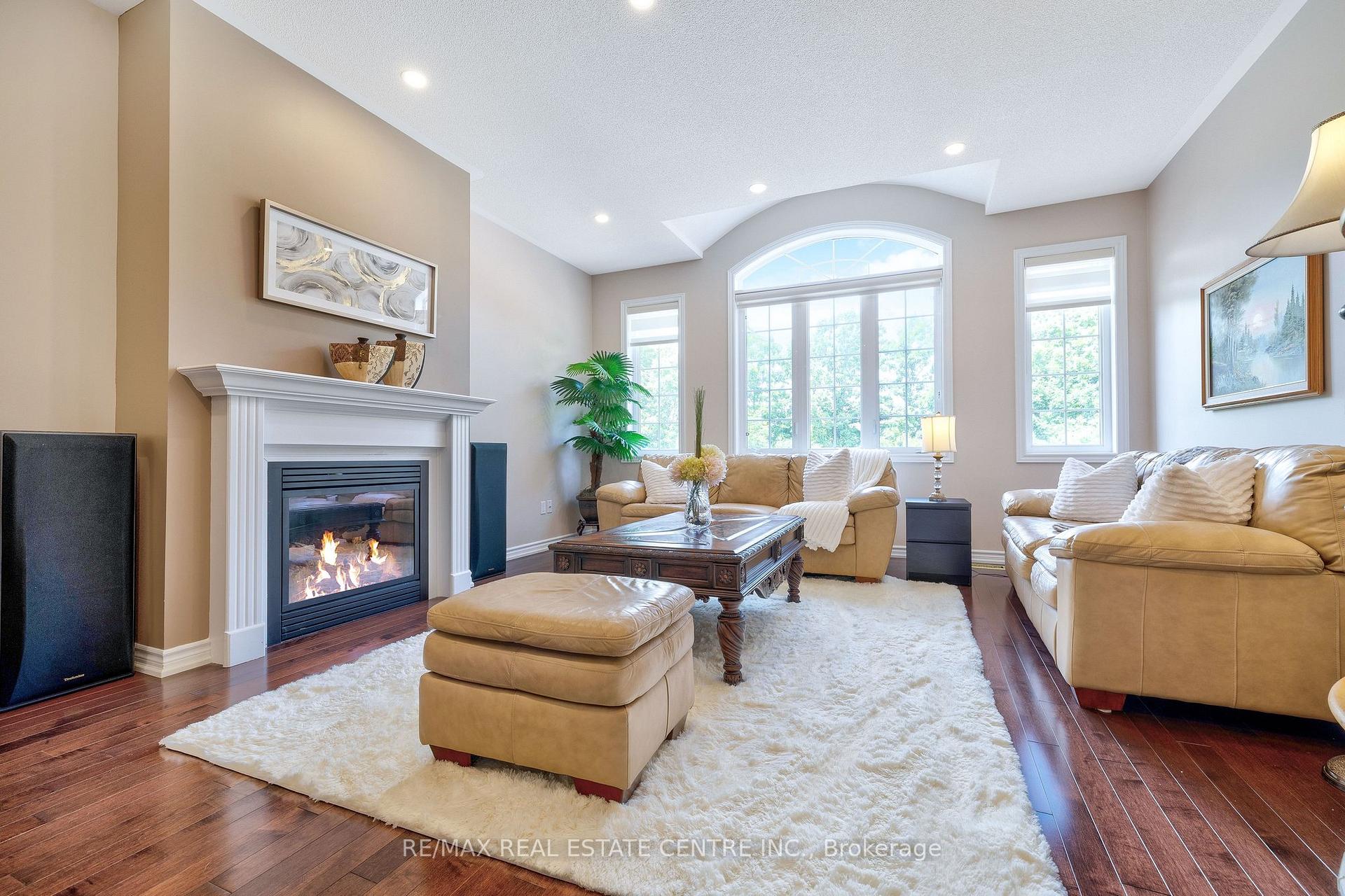 Photo 17 of 241 Duff Crescent, Milton, Clarke — HOMEH