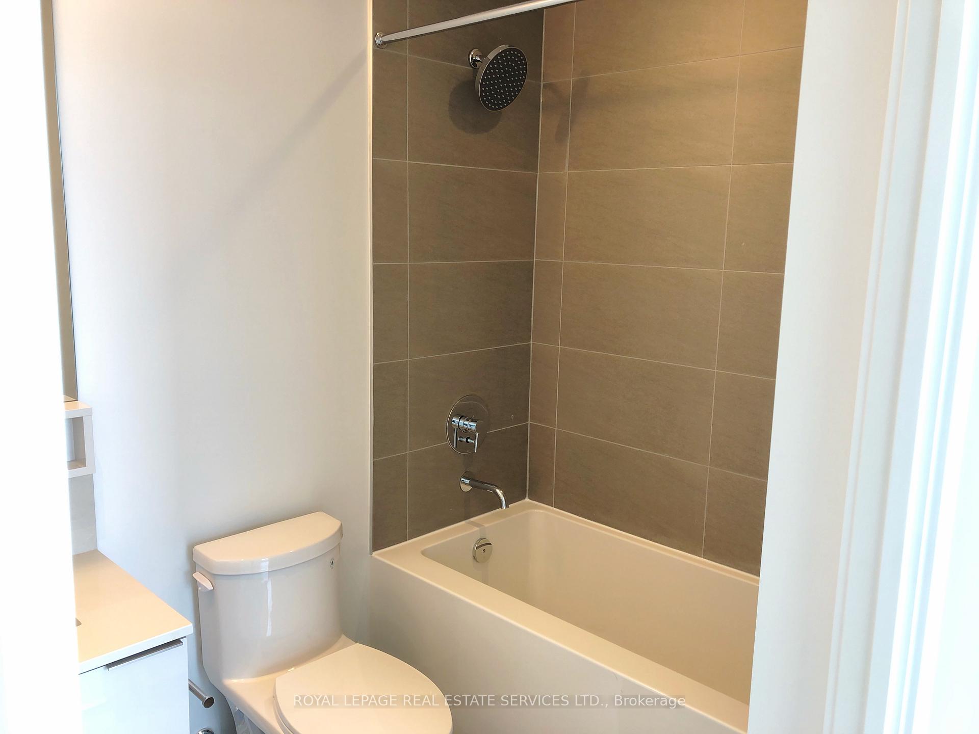 Photo 7 of Unit 3103, 950 Portage Parkway, Vaughan, Vaughan Corporate Centre — HOMEH