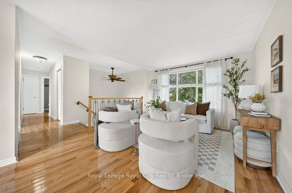 Photo 6 of 18 Springdale Boulevard, Guelph, Willow West/Sugarbush/West Acres — HOMEH