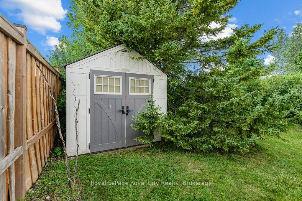 Photo 44 of 18 Springdale Boulevard, Guelph, Willow West/Sugarbush/West Acres — HOMEH