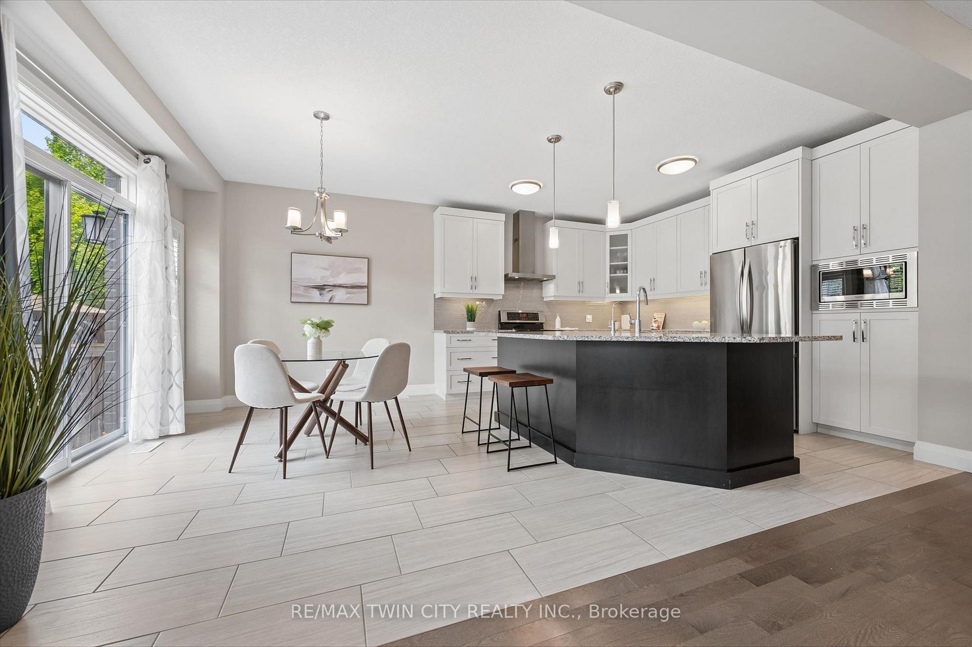 Photo 15 of 606 Pinery Trail, Waterloo, Conservation Meadows — HOMEH