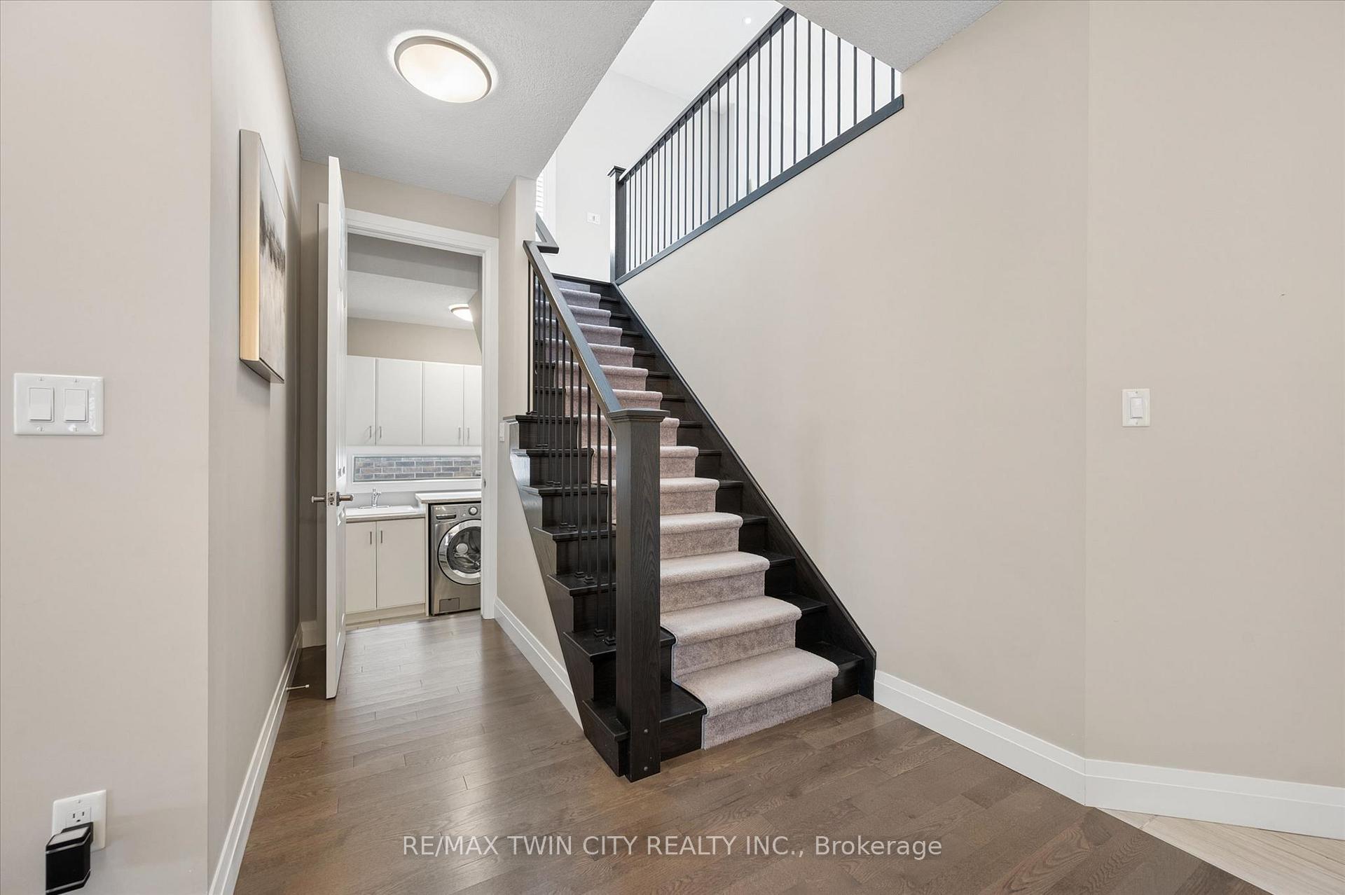Photo 23 of 606 Pinery Trail, Waterloo, Conservation Meadows — HOMEH
