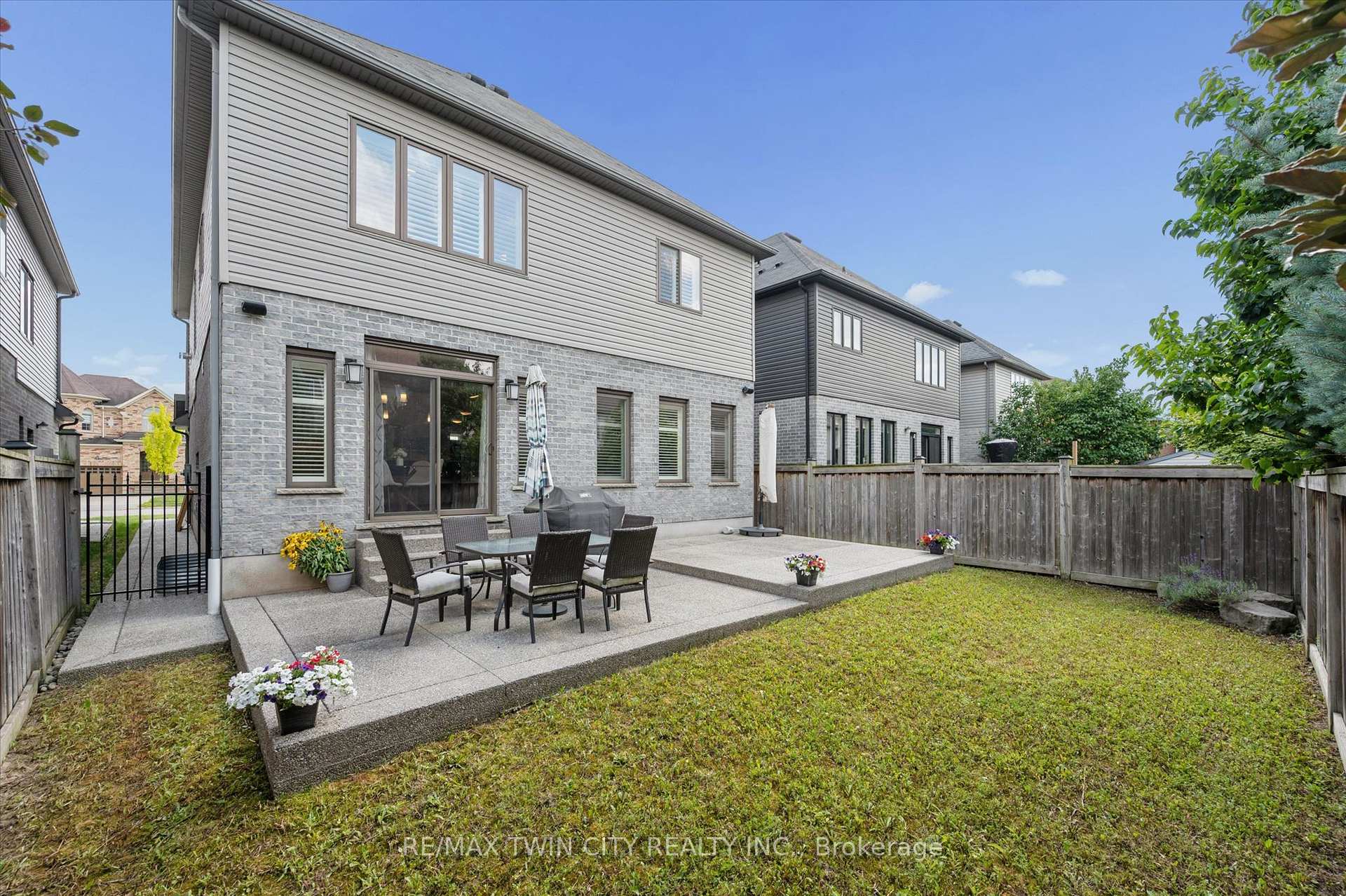 Photo 47 of 606 Pinery Trail, Waterloo, Conservation Meadows — HOMEH