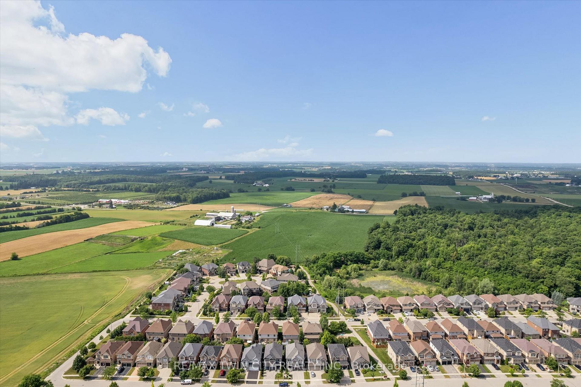 Photo 49 of 606 Pinery Trail, Waterloo, Conservation Meadows — HOMEH