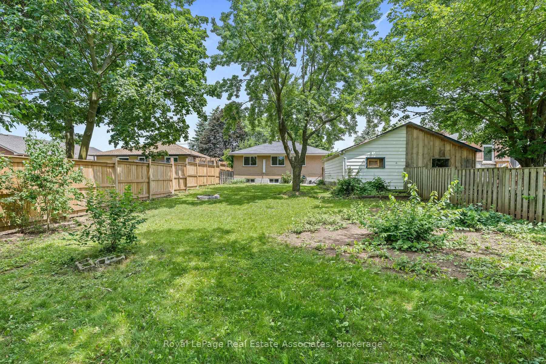 Photo 28 of 90 Longfield Road, Halton Hills, Acton — HOMEH