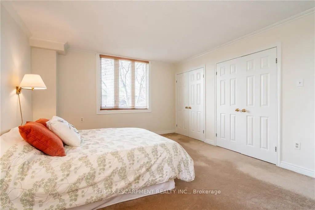 Photo 19 of Unit 305, 150 Wilson Street W, Hamilton, Ancaster — HOMEH