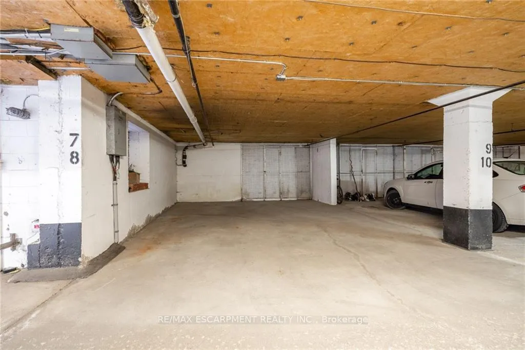 Photo 36 of Unit 305, 150 Wilson Street W, Hamilton, Ancaster — HOMEH