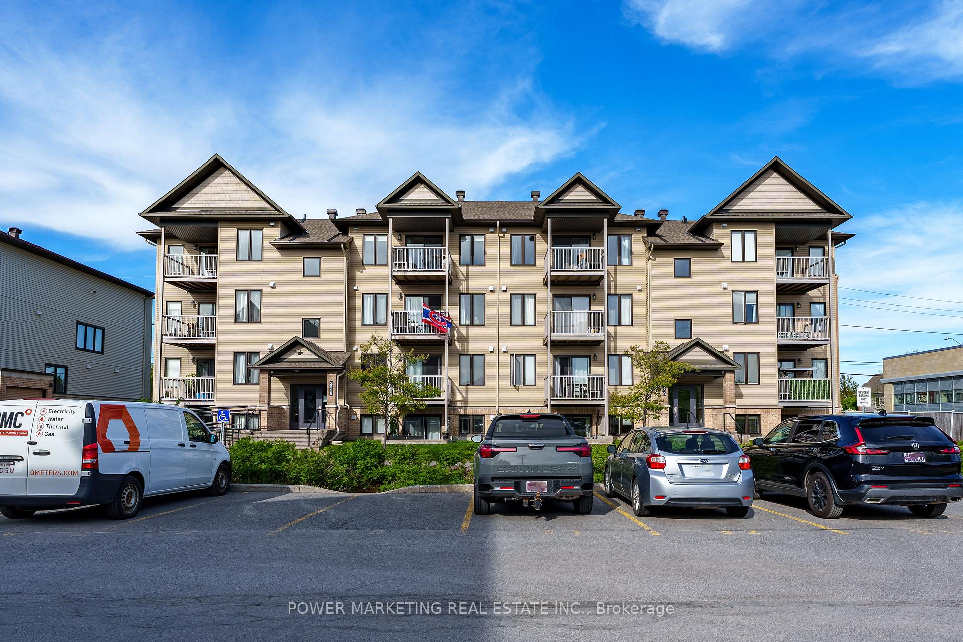 Photo 2 of Unit 8, 2240 Tenth Line Road, Ottawa, Avalon West — HOMEH