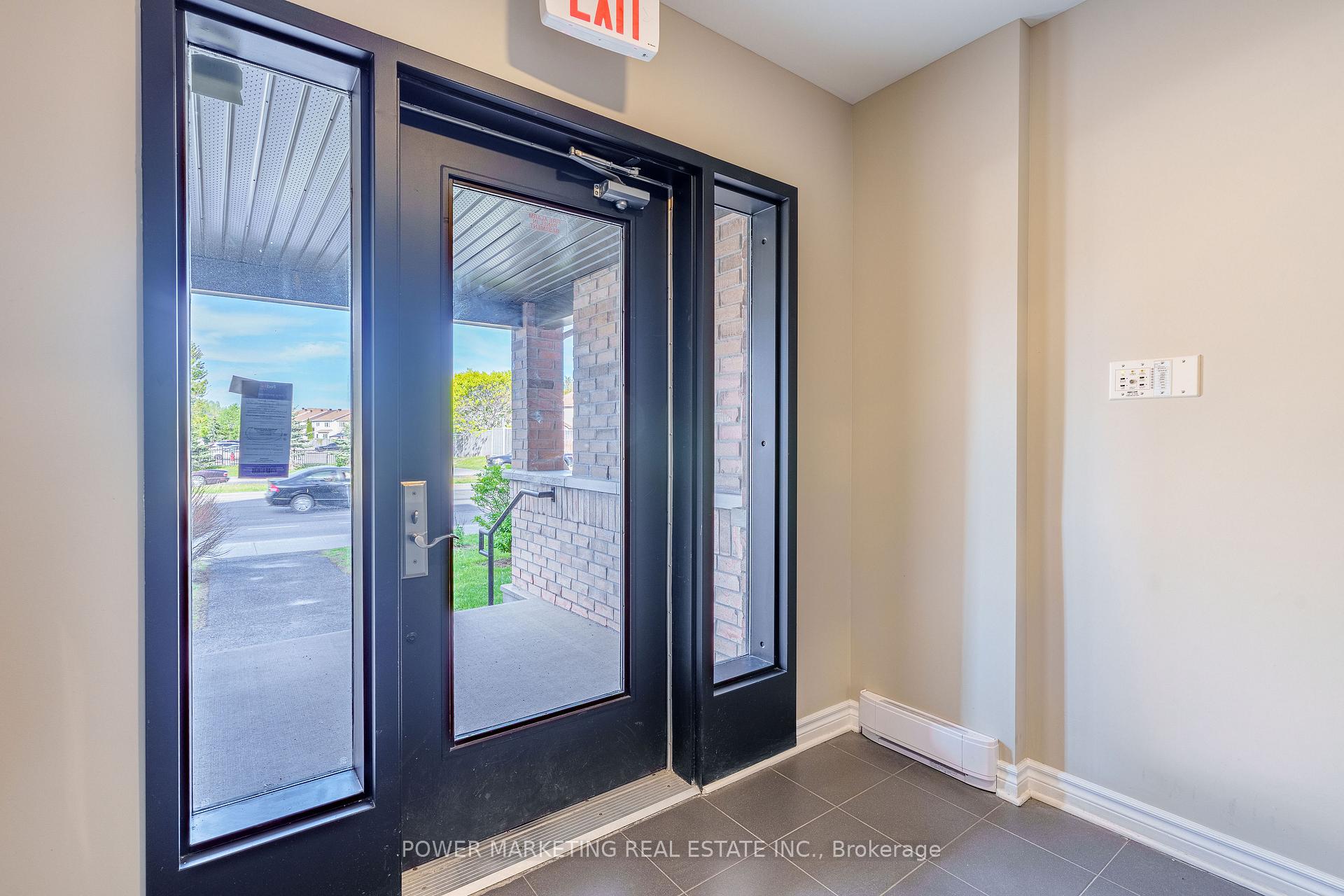 Photo 4 of Unit 8, 2240 Tenth Line Road, Ottawa, Avalon West — HOMEH