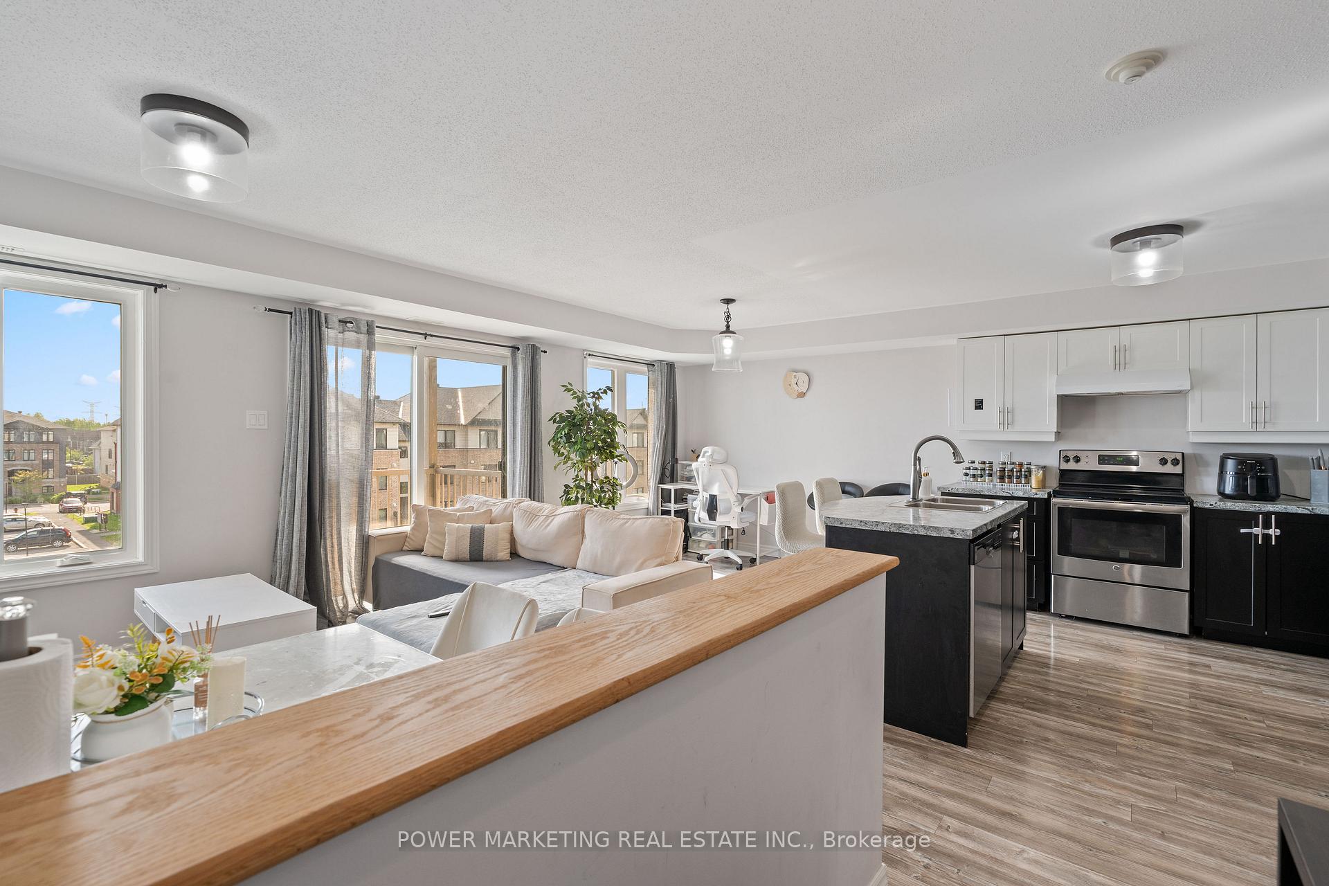 Photo 10 of Unit 8, 2240 Tenth Line Road, Ottawa, Avalon West — HOMEH