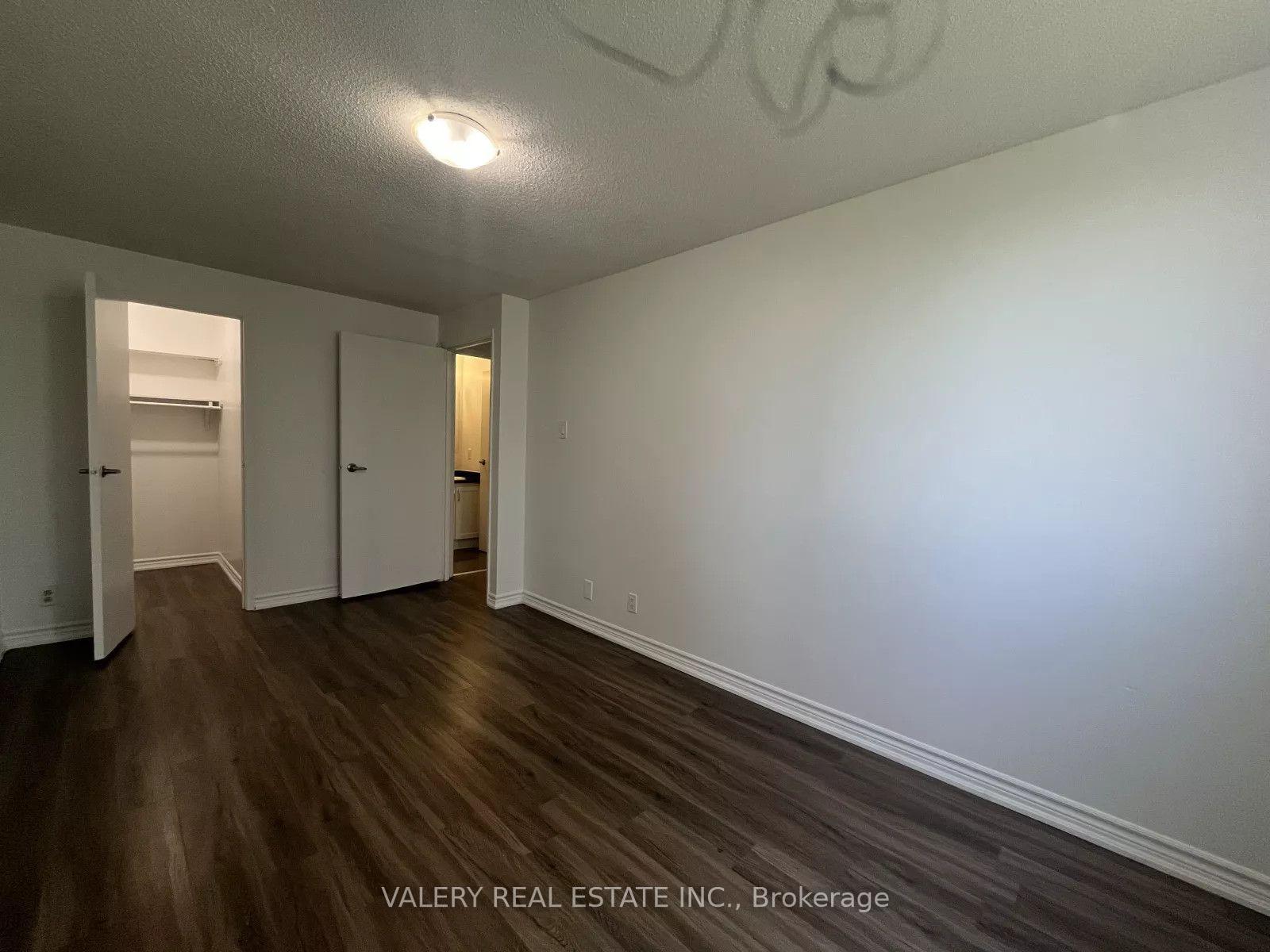 Photo 10 of Unit 606, 286 Chandler Drive, Kitchener, Laurentian Hills — HOMEH