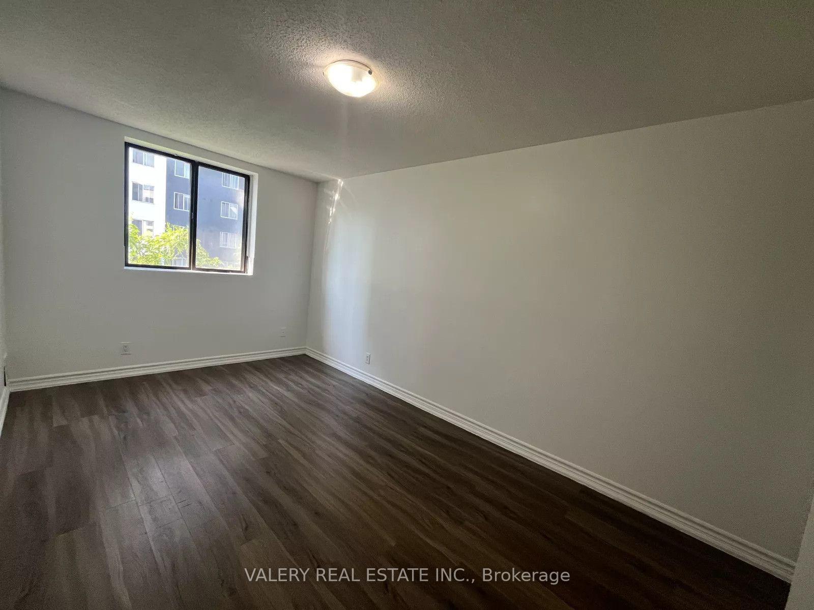 Photo 20 of Unit 606, 286 Chandler Drive, Kitchener, Laurentian Hills — HOMEH