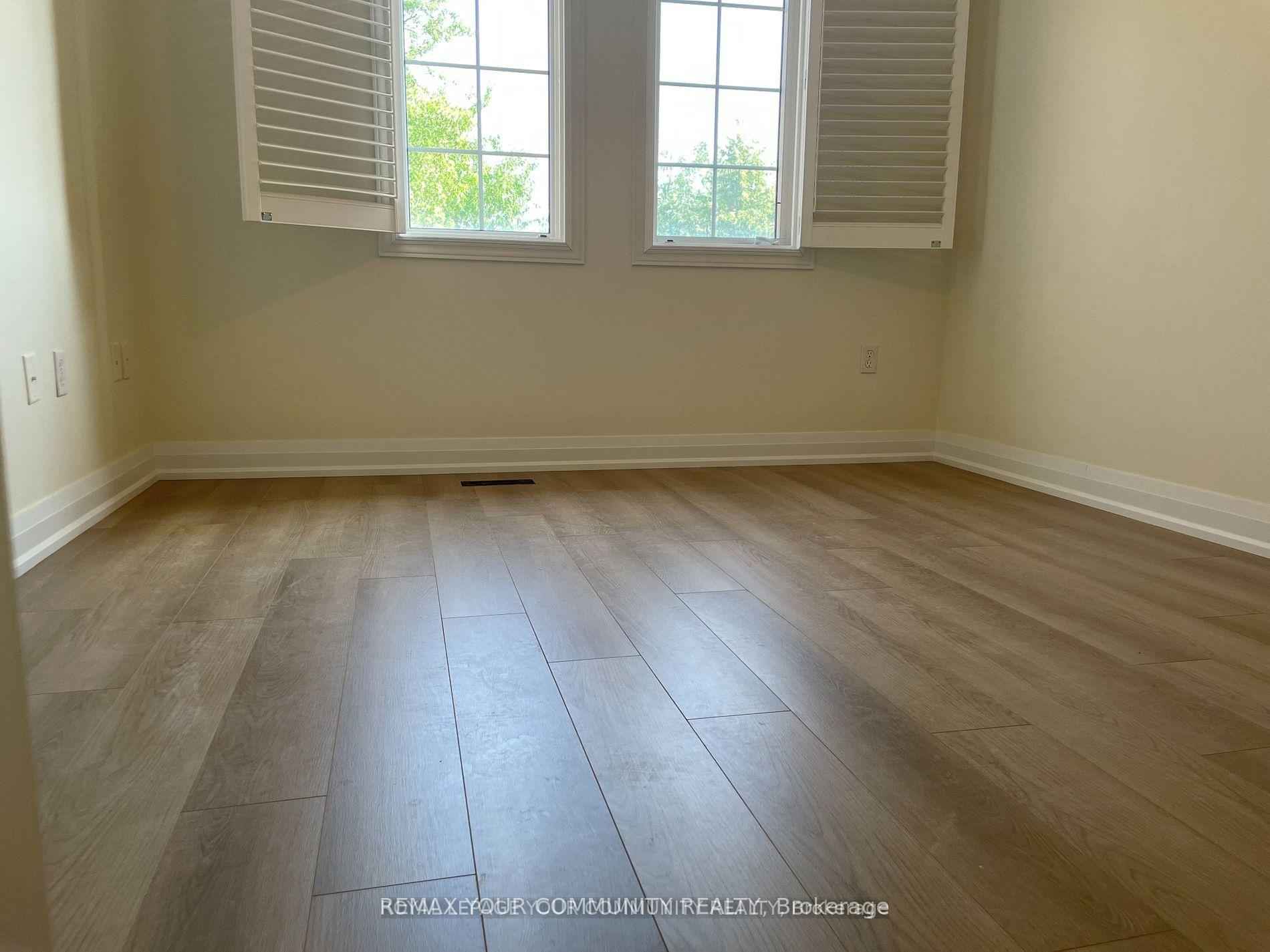 Photo 5 of 93 Starr Crescent, Aurora, Bayview Northeast — HOMEH
