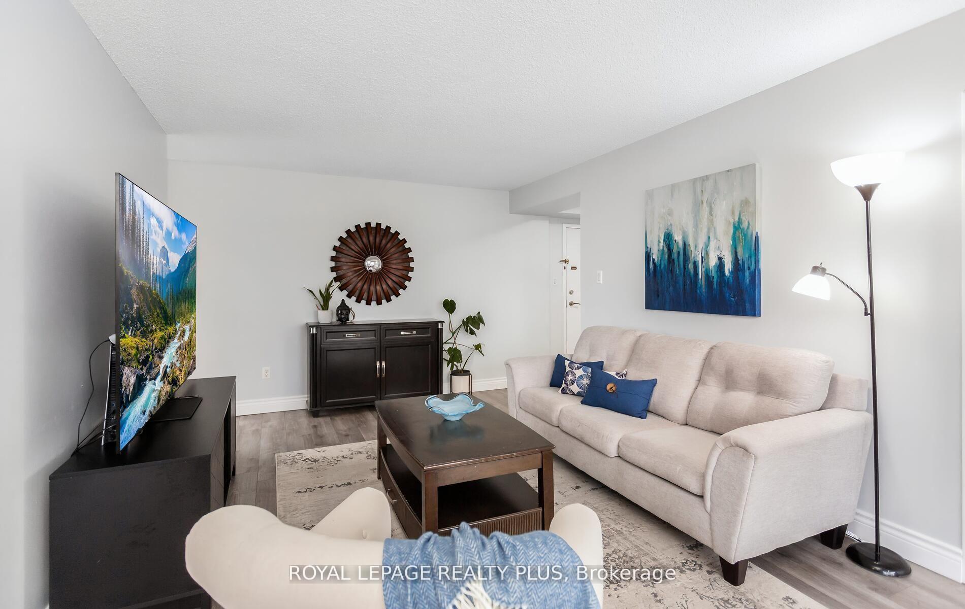 Photo 4 of Unit 509, 5 Lisa Street, Brampton, Queen Street Corridor — HOMEH