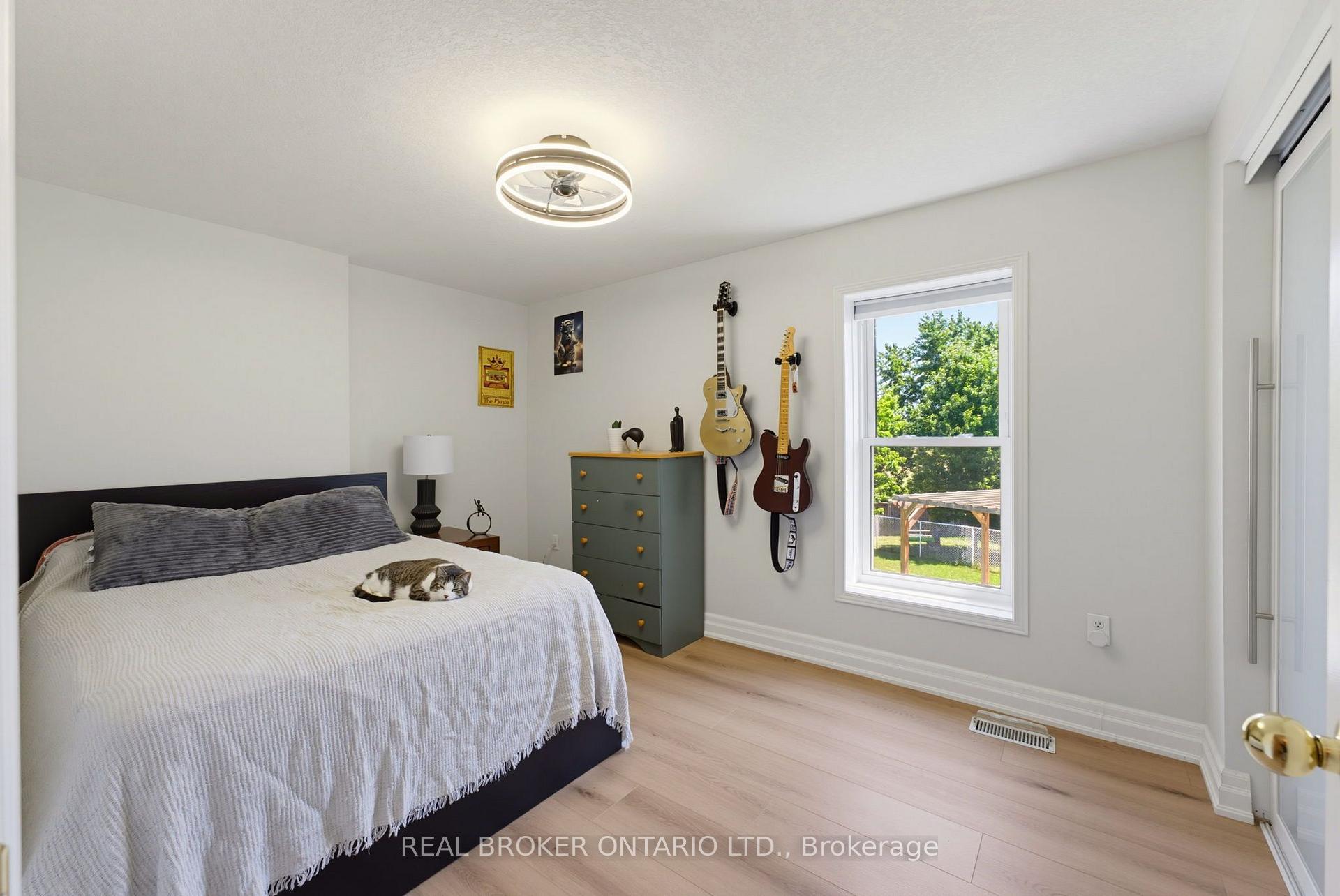 Photo 19 of 520 Mayflower Street, Waterloo, Lexington — HOMEH