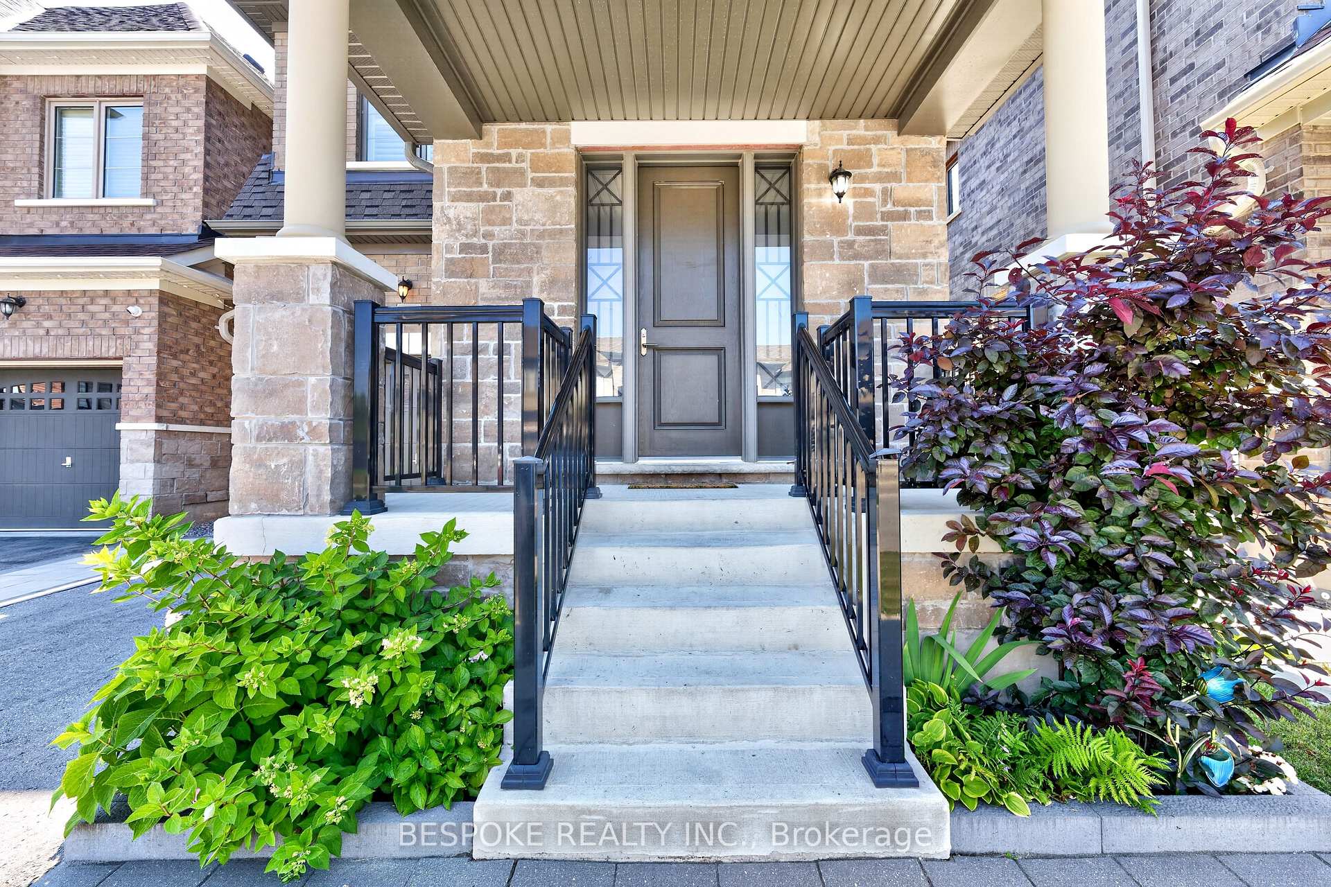 Photo 5 of 22 Swordfish Drive, Whitby, Lynde Creek — HOMEH