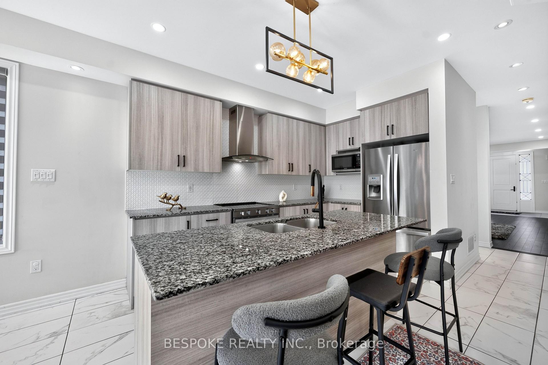Photo 23 of 22 Swordfish Drive, Whitby, Lynde Creek — HOMEH