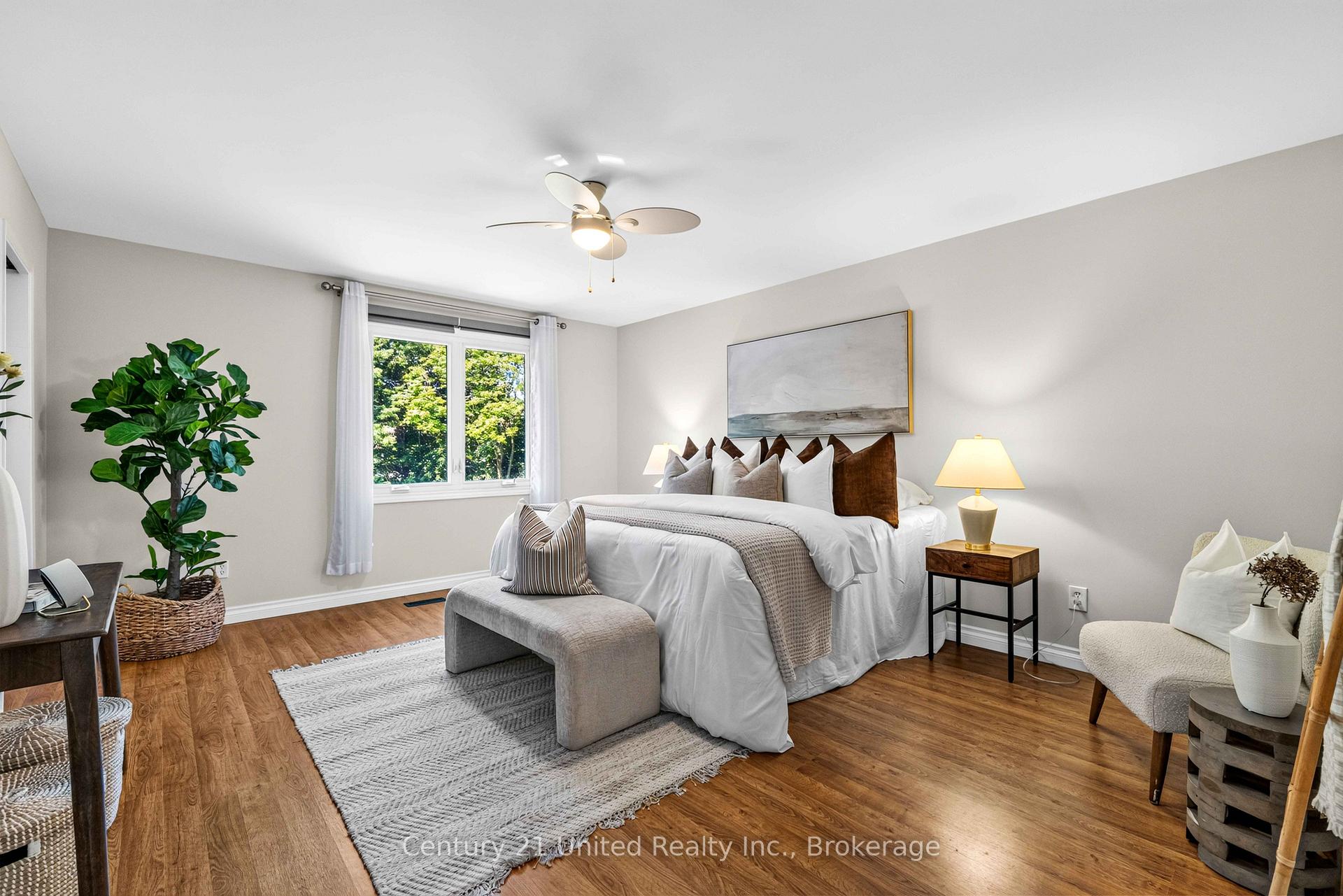 Photo 17 of 518 Reynolds Street, Whitby, Downtown Whitby — HOMEH
