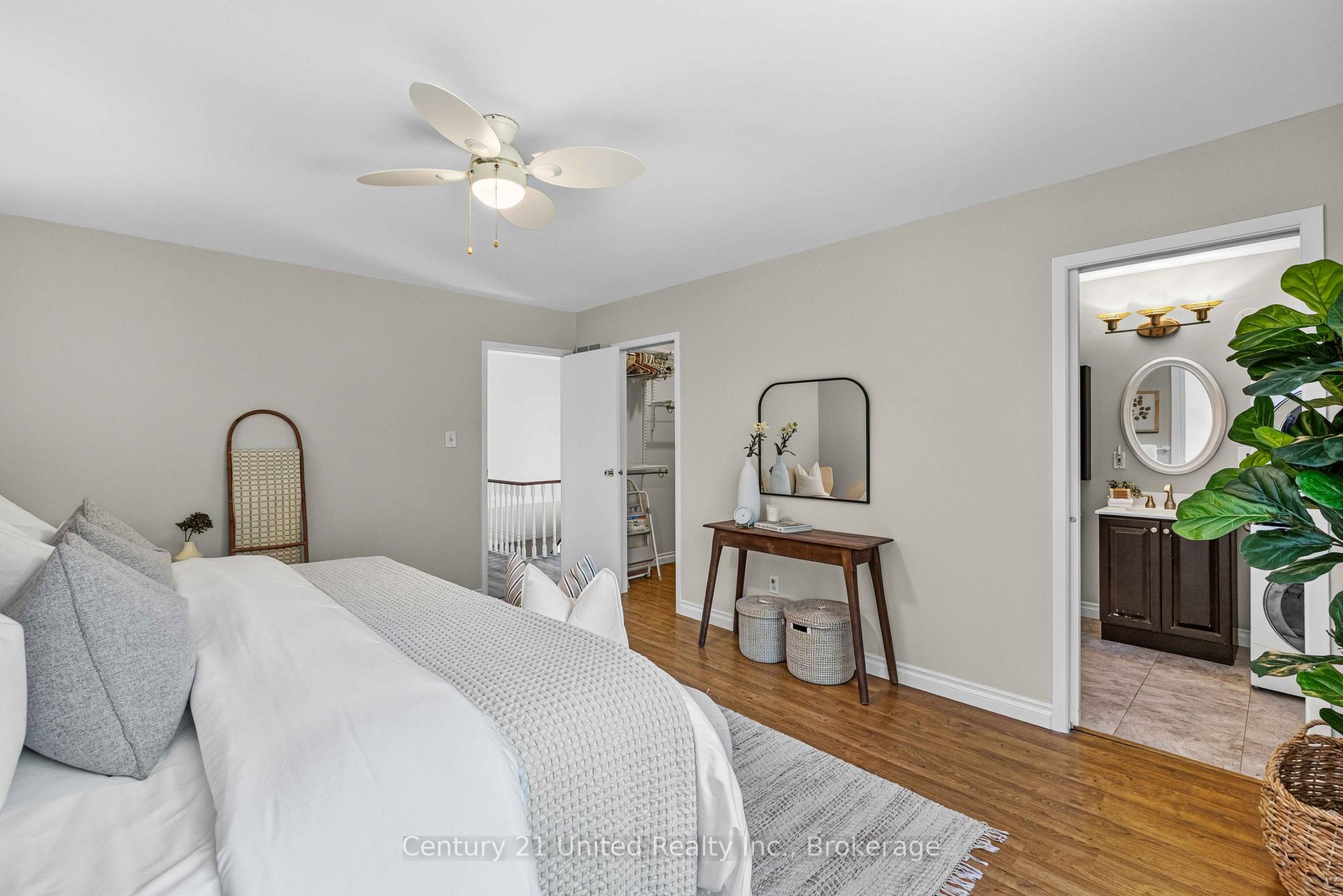 Photo 18 of 518 Reynolds Street, Whitby, Downtown Whitby — HOMEH