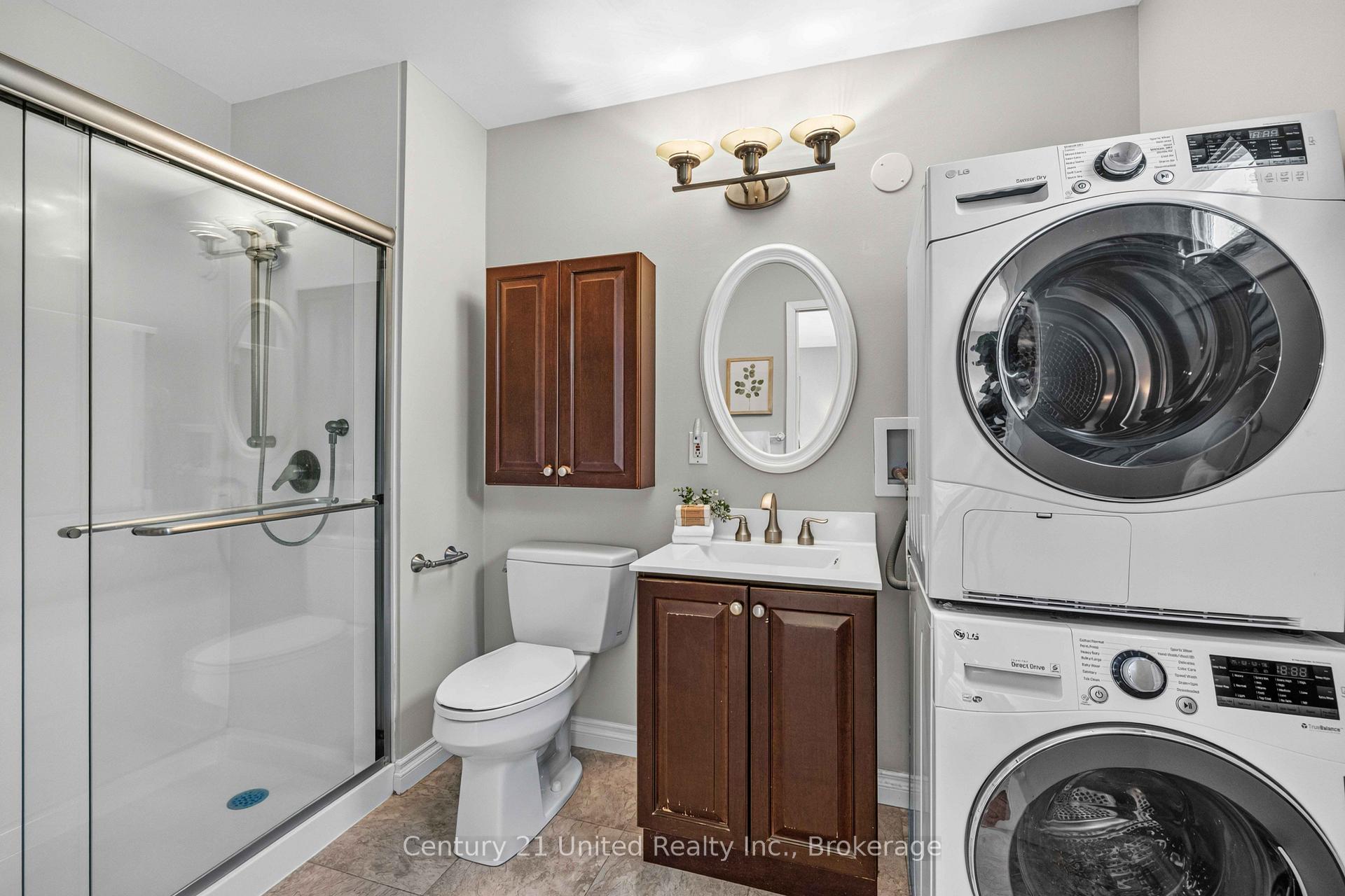 Photo 19 of 518 Reynolds Street, Whitby, Downtown Whitby — HOMEH