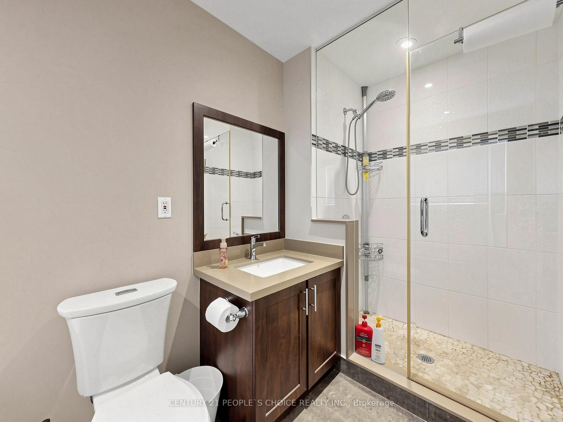 Photo 31 of 828 Khan Crescent, Mississauga, East Credit — HOMEH