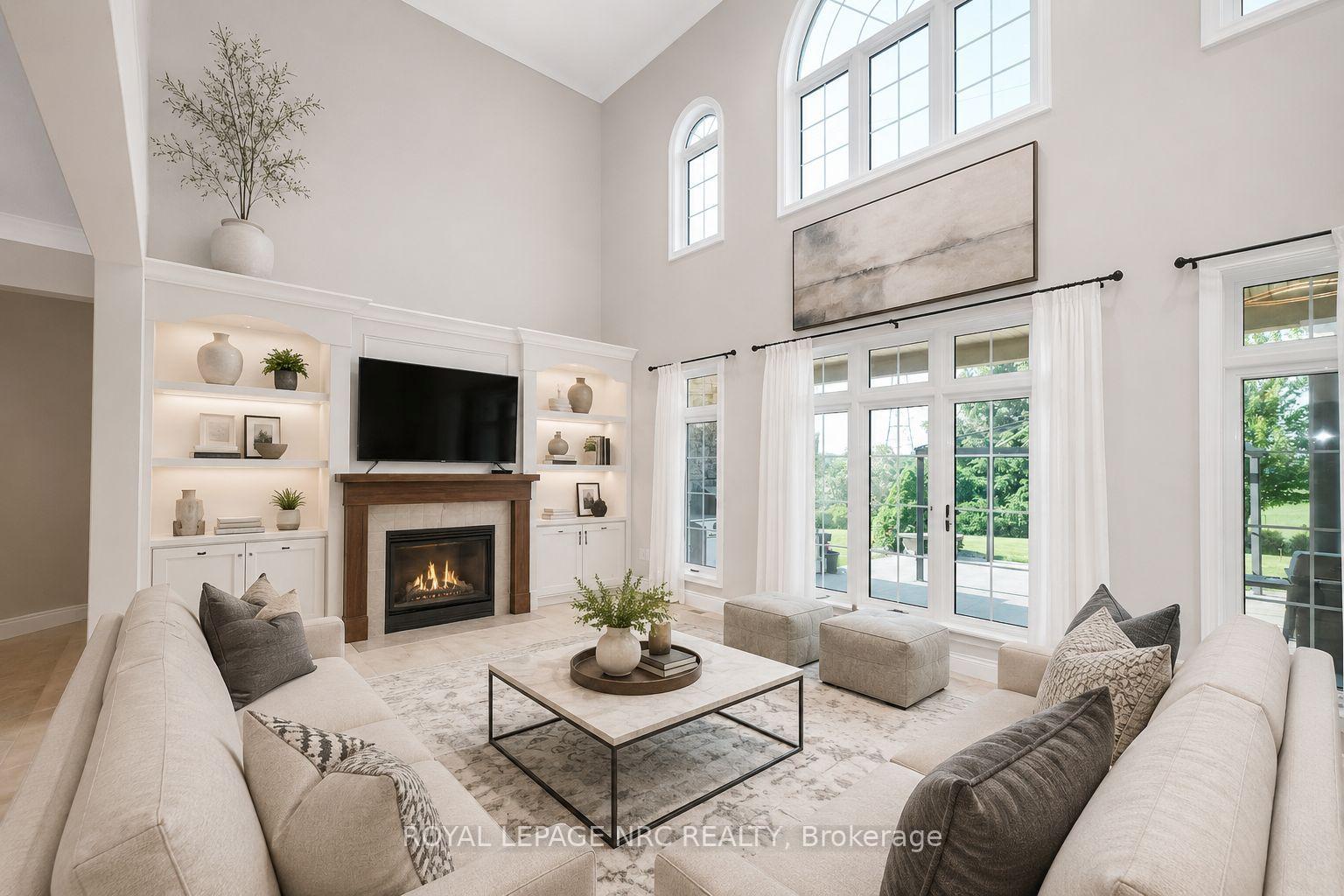 Photo 12 of 7995 Cathedral Drive, Niagara Falls, Mt. Carmel — HOMEH