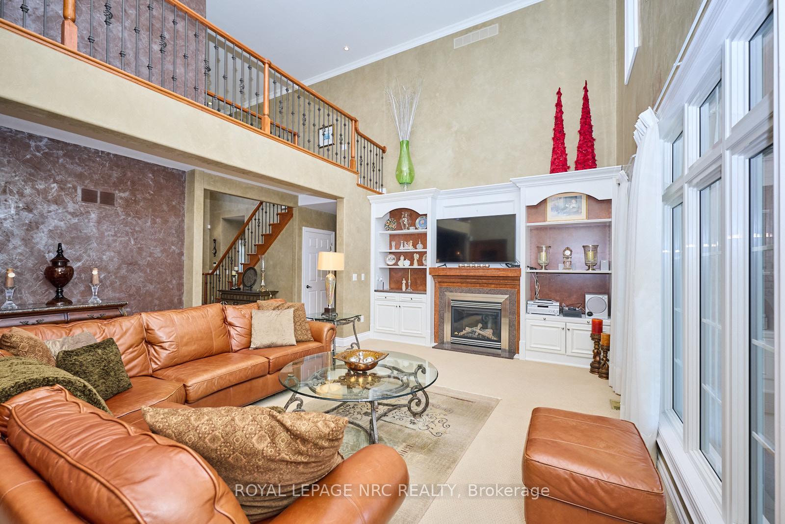 Photo 13 of 7995 Cathedral Drive, Niagara Falls, Mt. Carmel — HOMEH