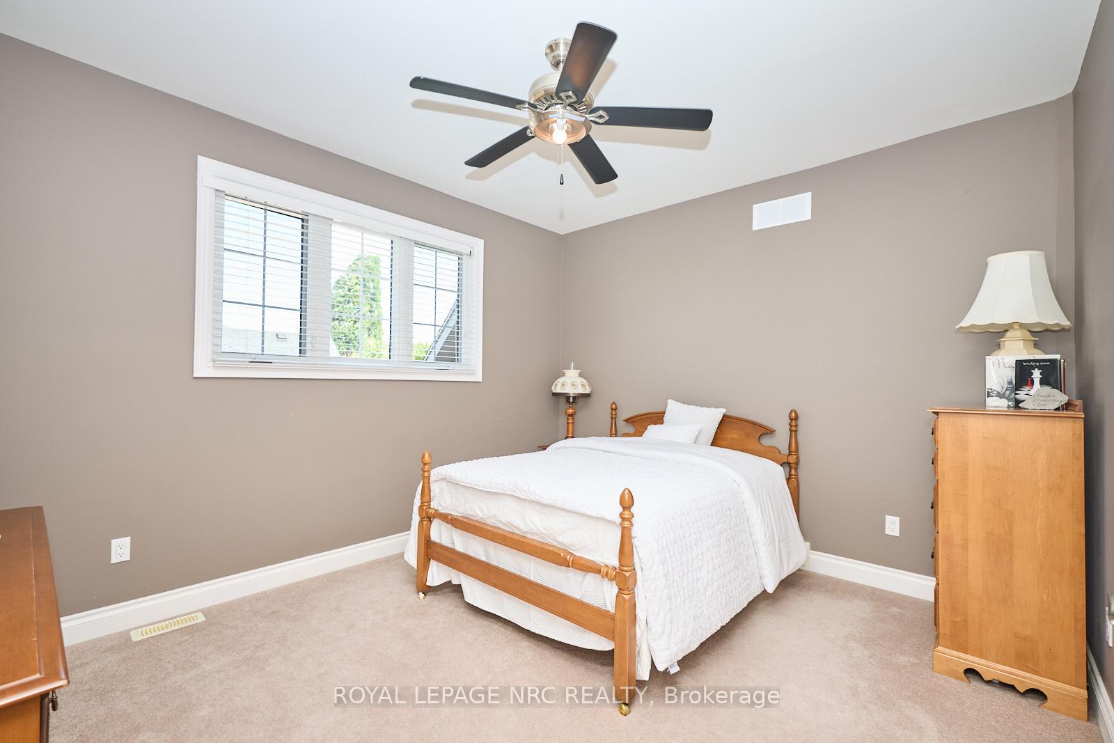 Photo 20 of 7995 Cathedral Drive, Niagara Falls, Mt. Carmel — HOMEH