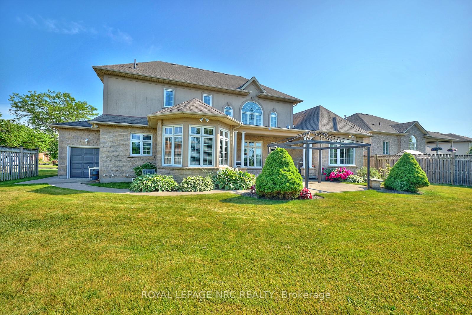 Photo 29 of 7995 Cathedral Drive, Niagara Falls, Mt. Carmel — HOMEH