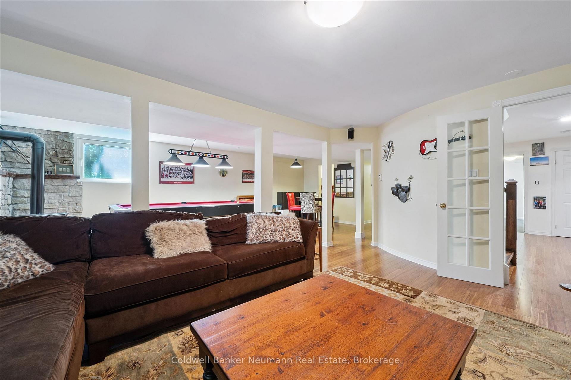 Photo 33 of 35 Monticello Crescent, Guelph, Kortright East — HOMEH