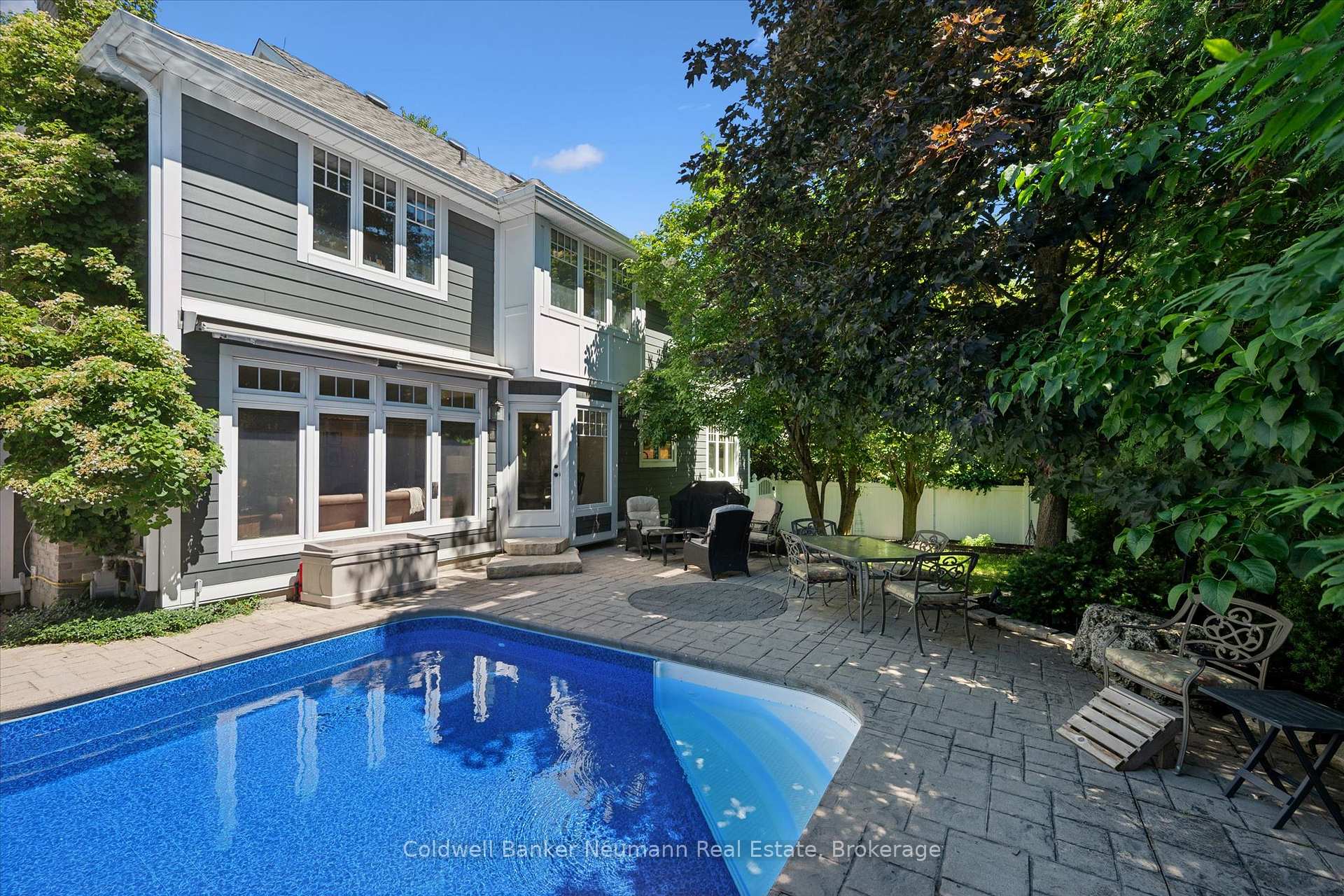 Photo 37 of 35 Monticello Crescent, Guelph, Kortright East — HOMEH