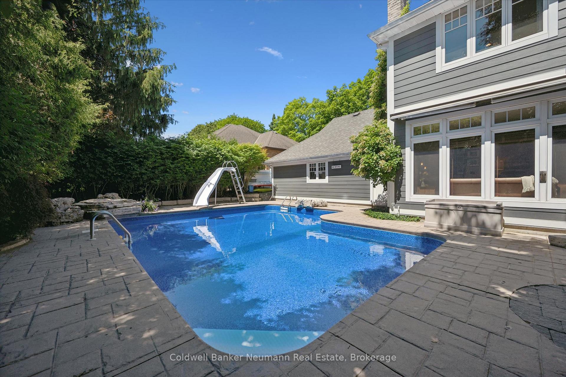 Photo 39 of 35 Monticello Crescent, Guelph, Kortright East — HOMEH