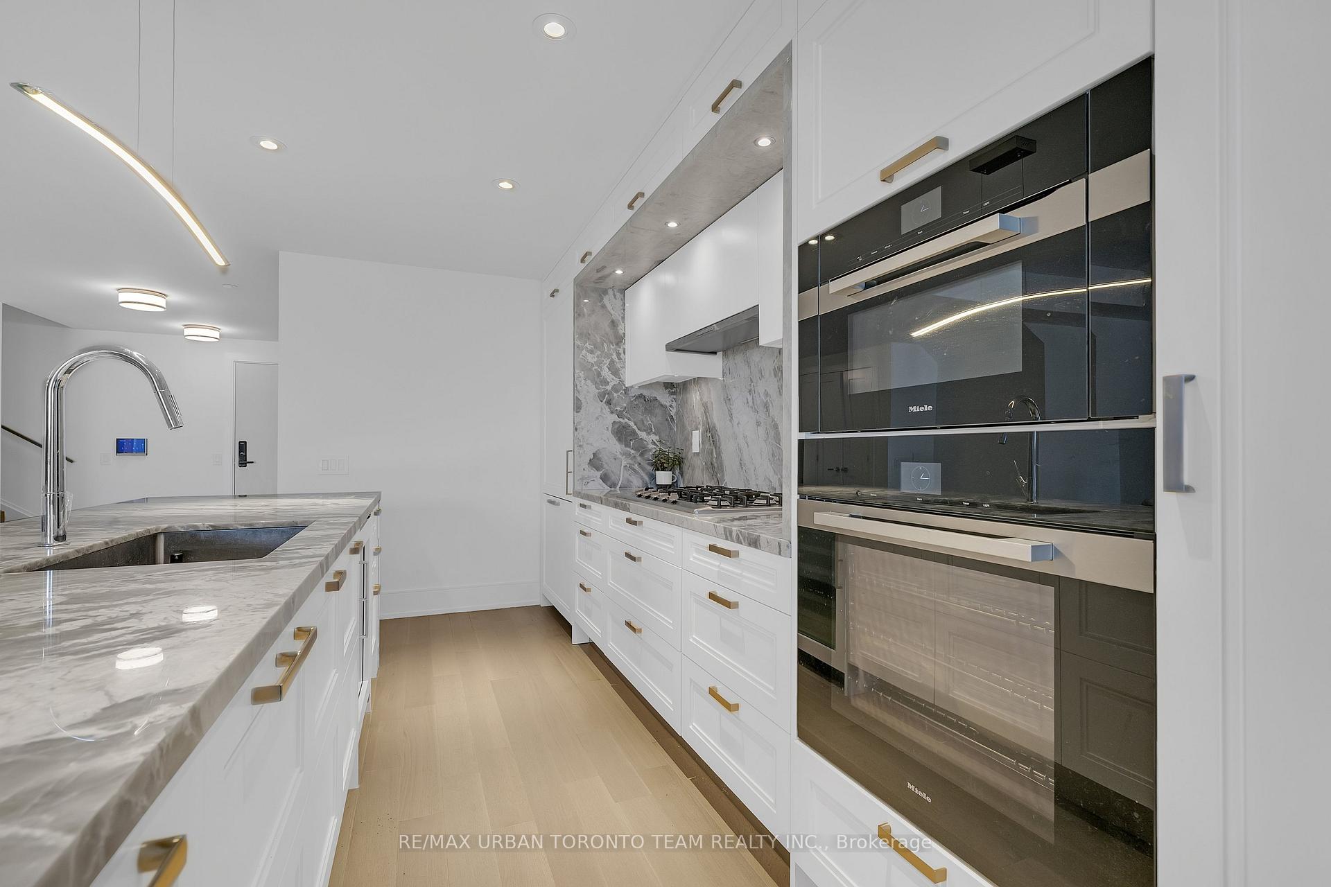 Photo 10 of Unit 301, 155 Merchants Wharf, Toronto, Waterfront Communities — HOMEH