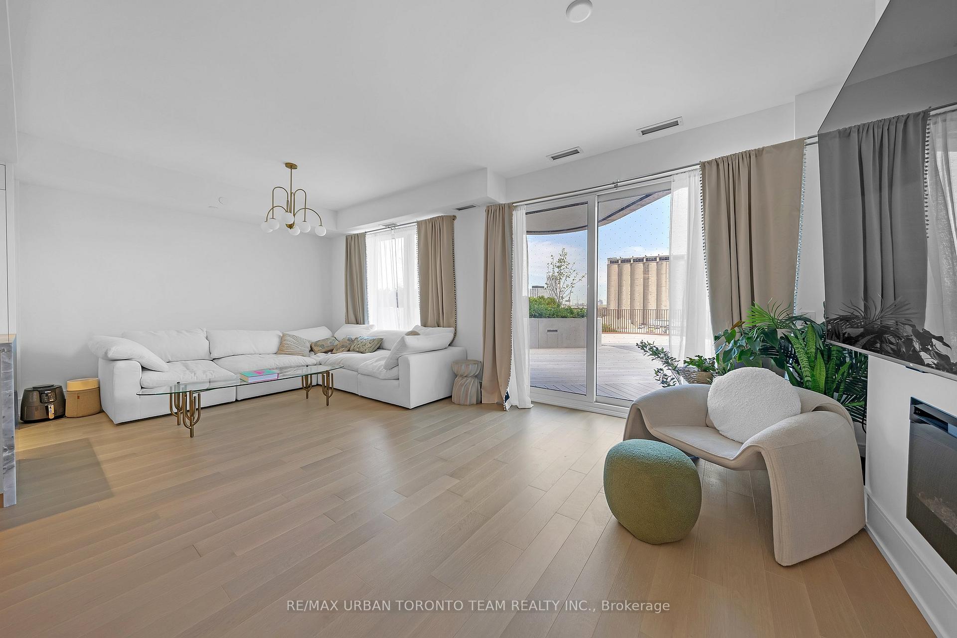 Photo 15 of Unit 301, 155 Merchants Wharf, Toronto, Waterfront Communities — HOMEH