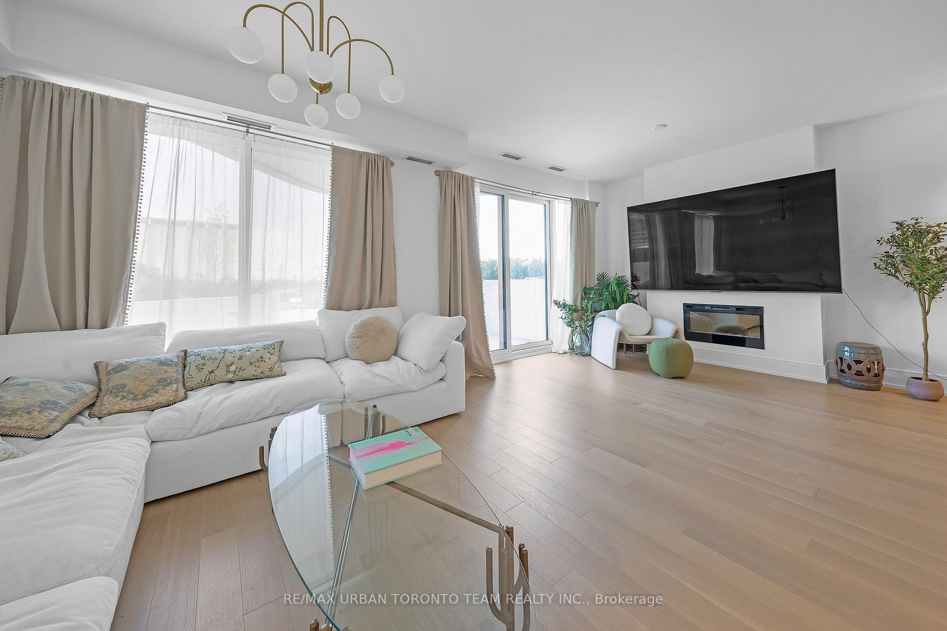 Photo 16 of Unit 301, 155 Merchants Wharf, Toronto, Waterfront Communities — HOMEH