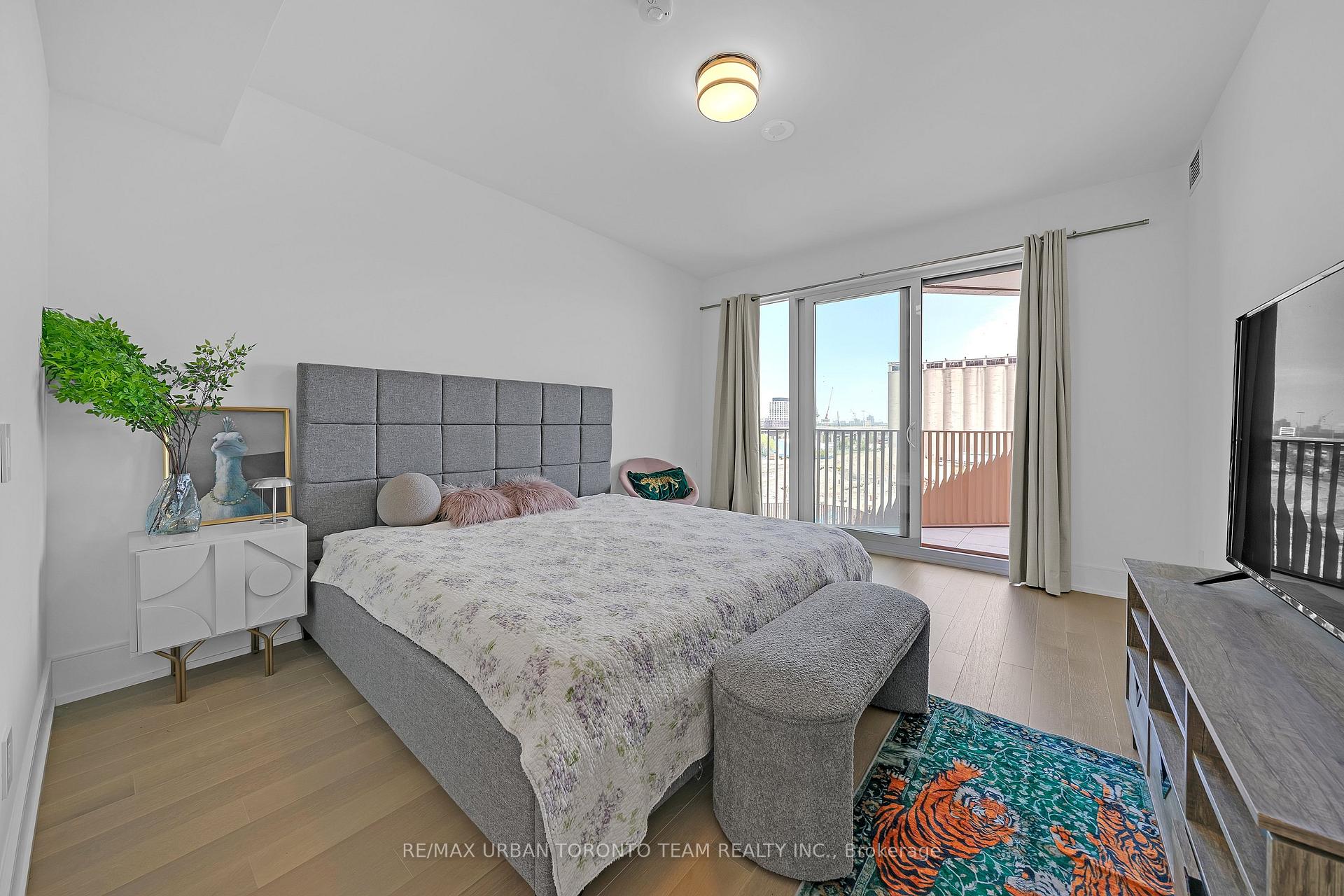 Photo 31 of Unit 301, 155 Merchants Wharf, Toronto, Waterfront Communities — HOMEH