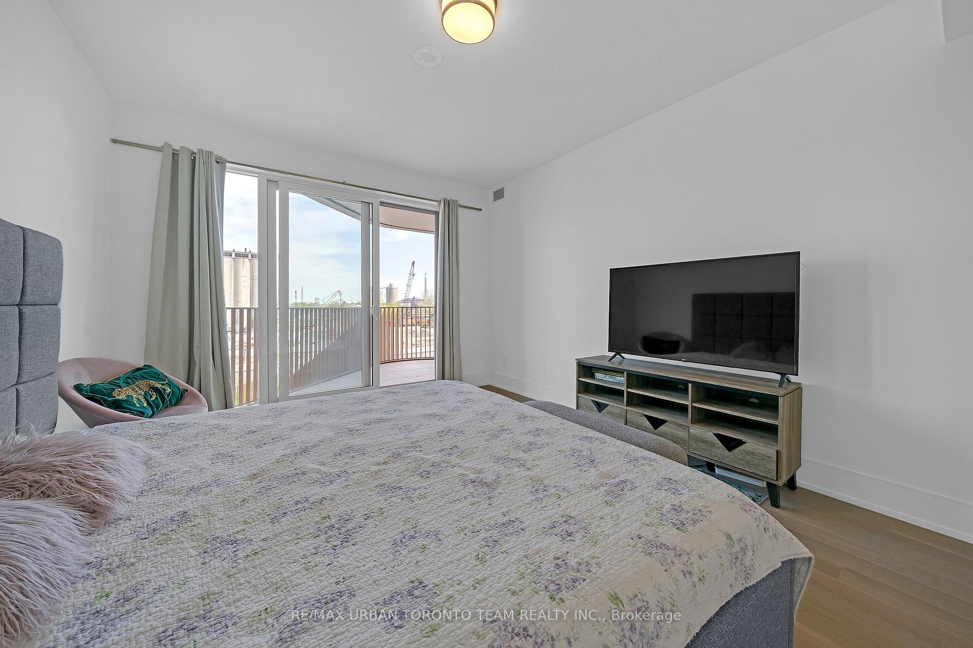 Photo 32 of Unit 301, 155 Merchants Wharf, Toronto, Waterfront Communities — HOMEH