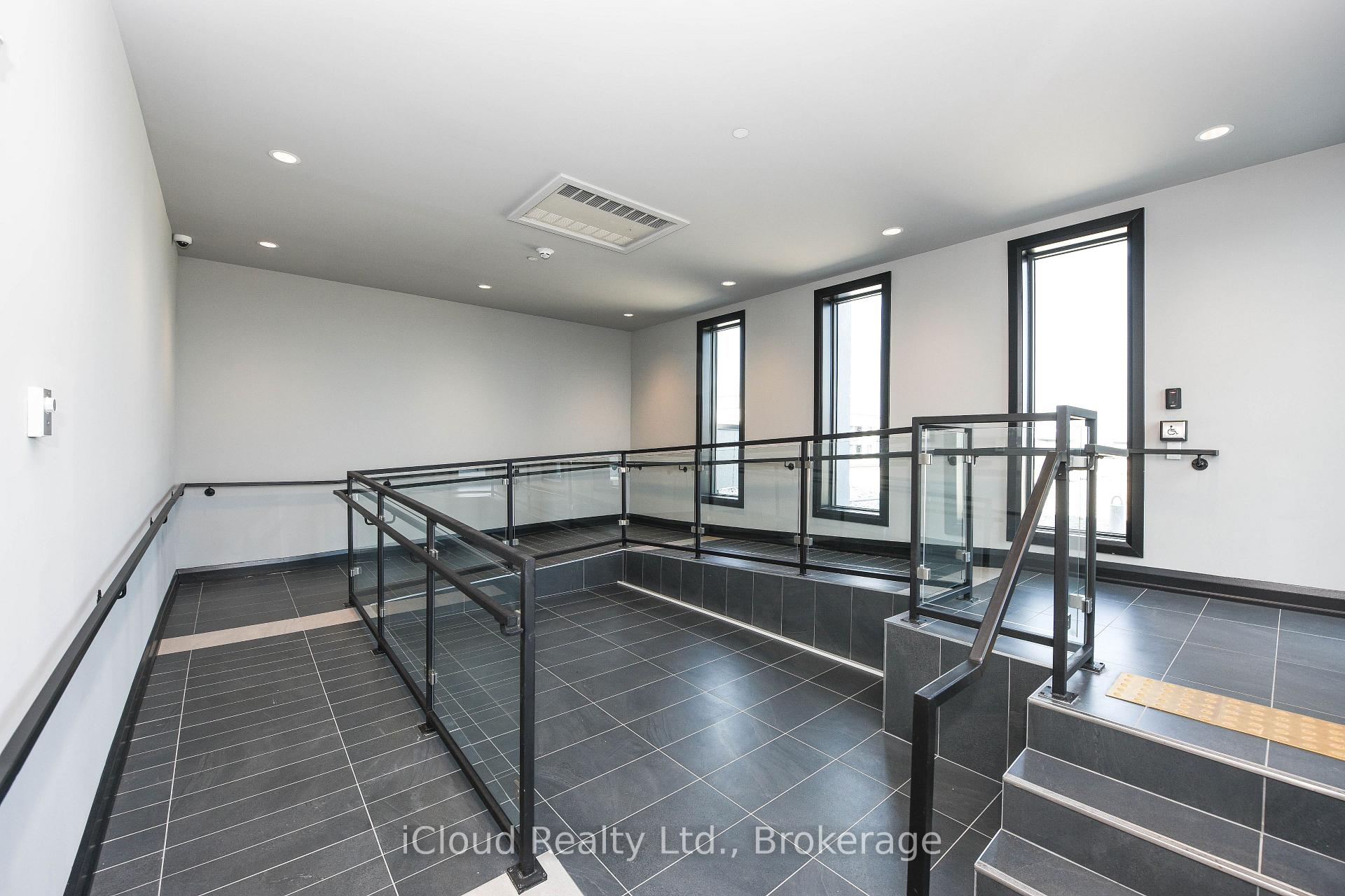 Photo 12 of Unit 004, 95 Dundas Street, Oakville, Glenorchy — HOMEH