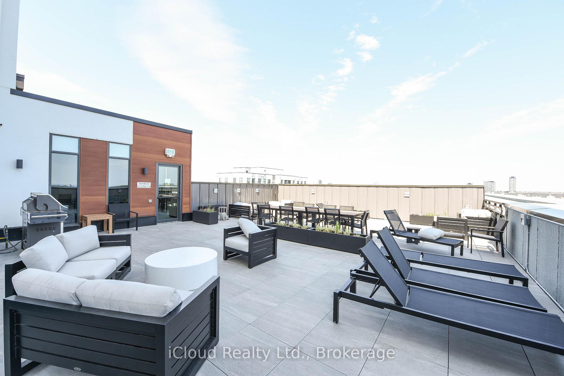 Photo 15 of Unit 004, 95 Dundas Street, Oakville, Glenorchy — HOMEH